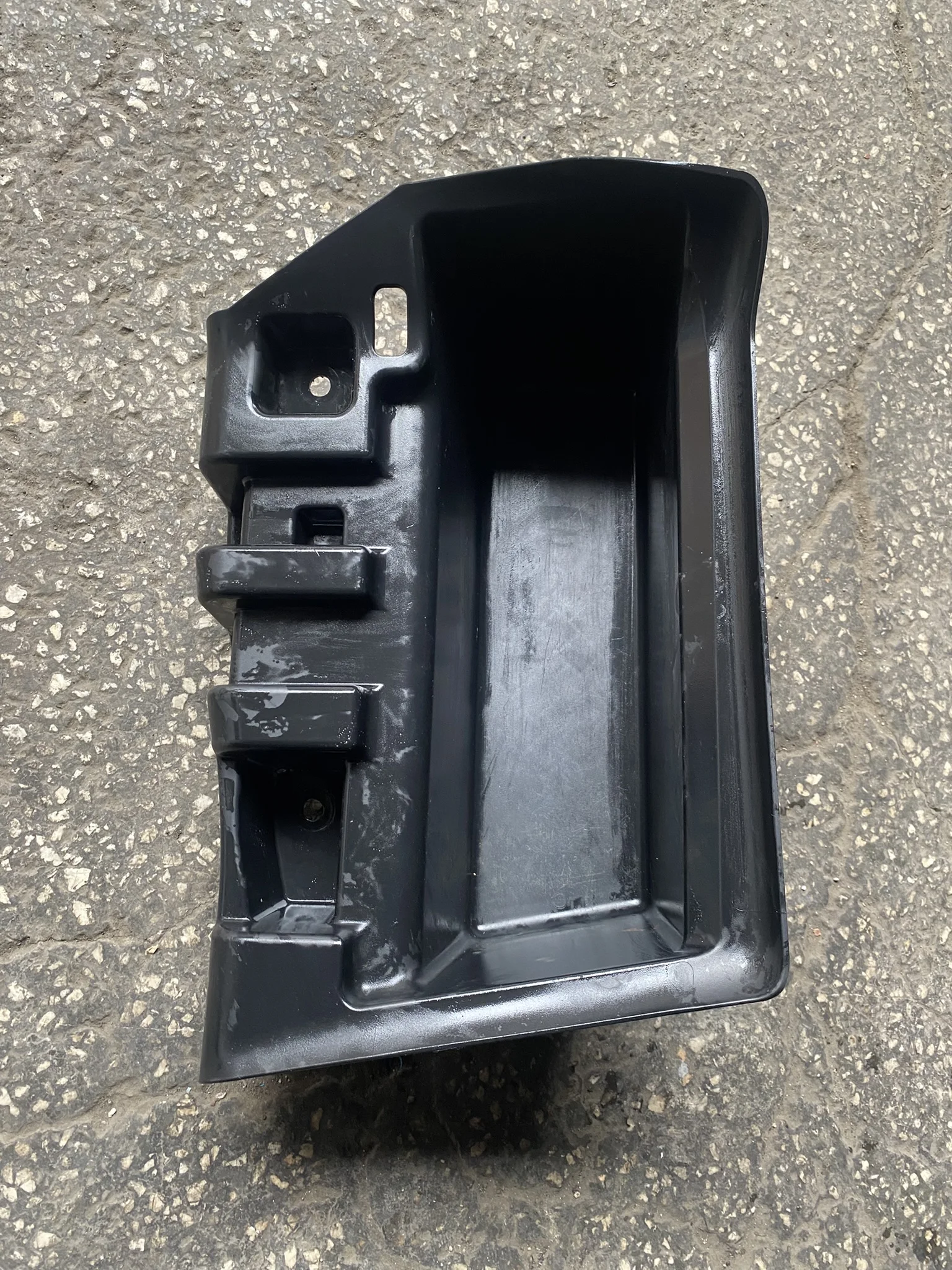 BMW G30 G31 Bagaj Sağ Saklama Kutusu 7373580 Orijinal