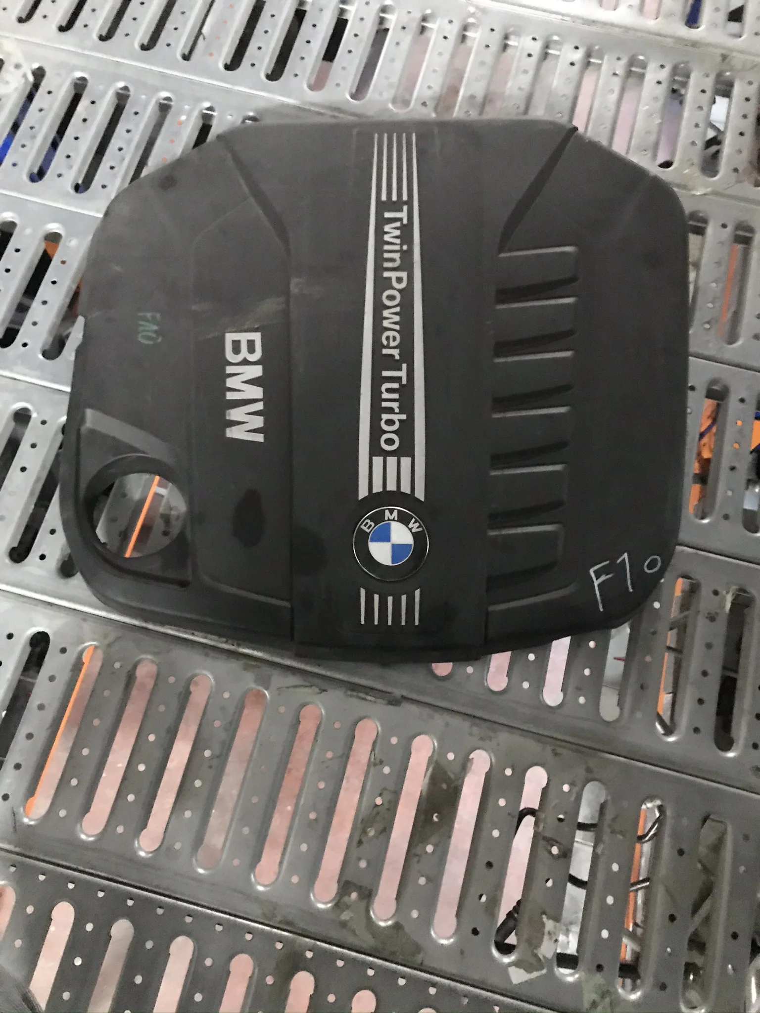 BMW N57 Akustik Motor Üst Kapağı TwinPower Turbo 6 Silindir F10 F11 525d 530d 535d Orijinal