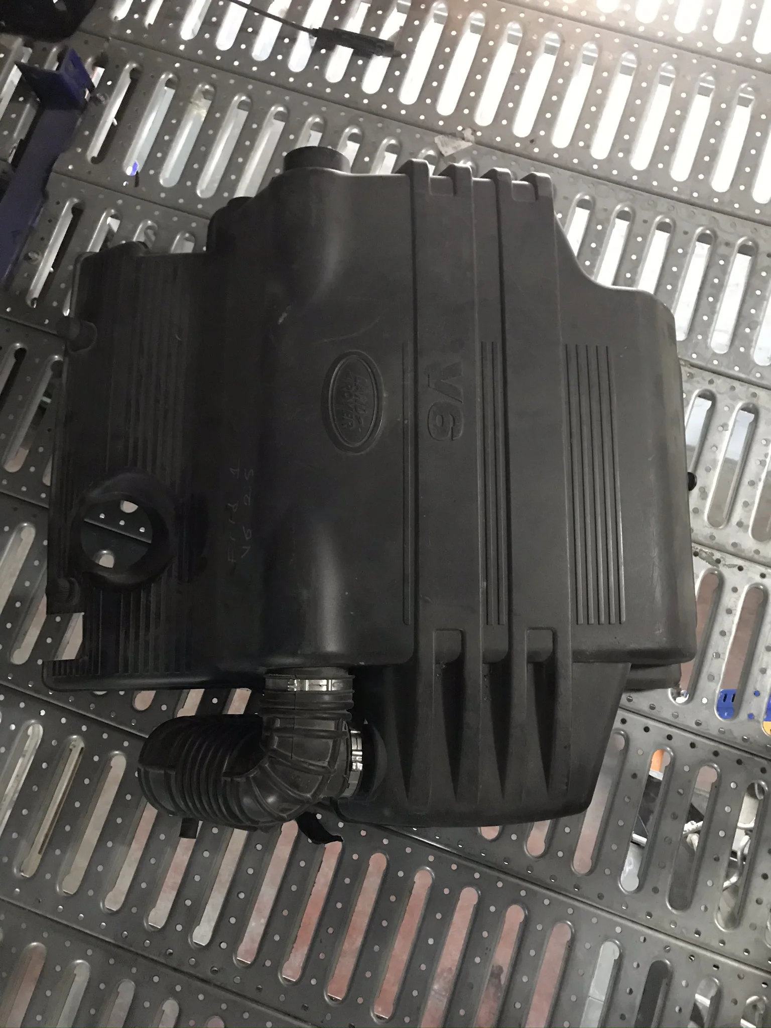 Freelander 1 Motor Üst Kapağı Akustik Kapak 2.5 V6 - Çıkma Orijinal