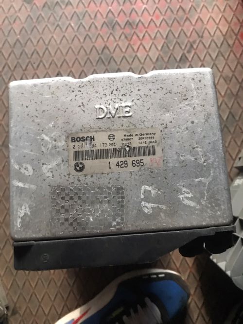 BMW E36 1.8İS 1429695 MOTOR BEYNİ