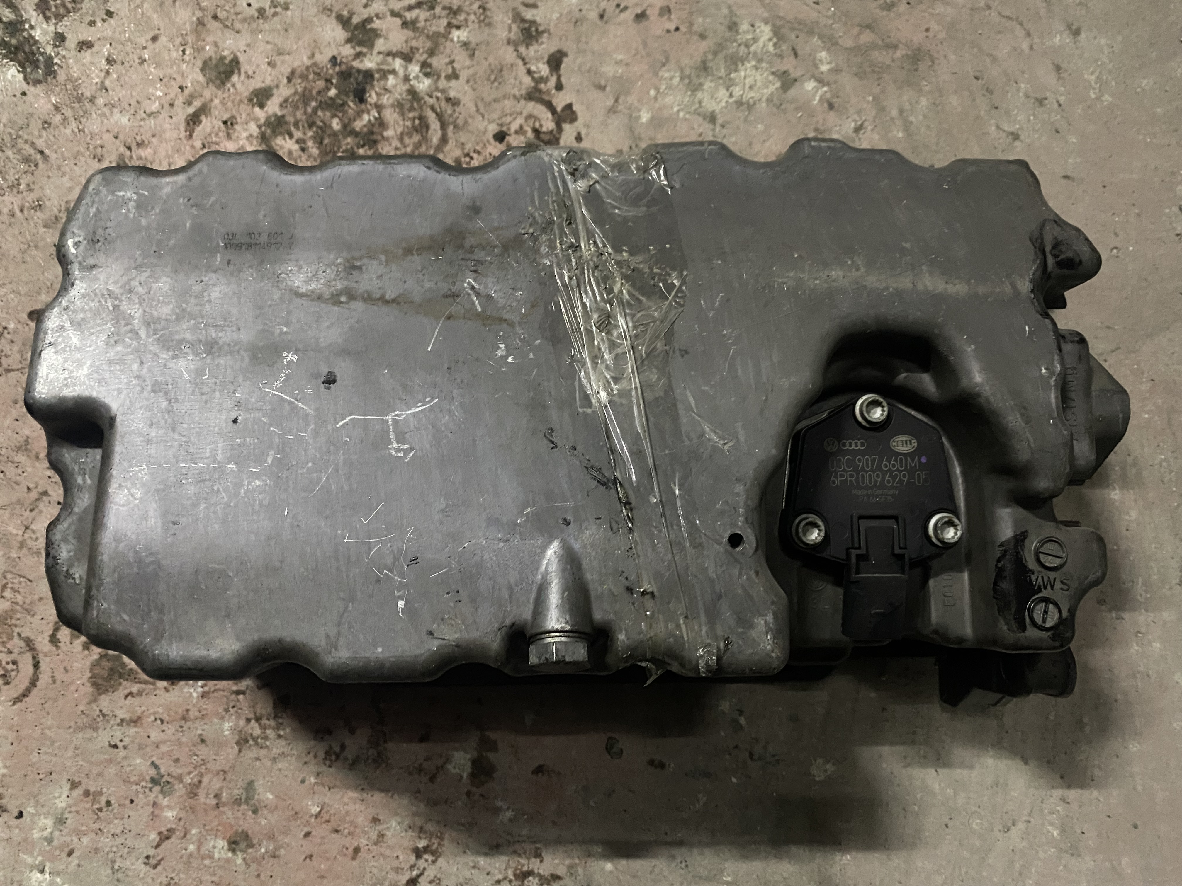 TRANSPORTER T7 T6 2.0 TDI MOTOR KARTERİ 04L103603F/H ORJİNAL ÇIKMA