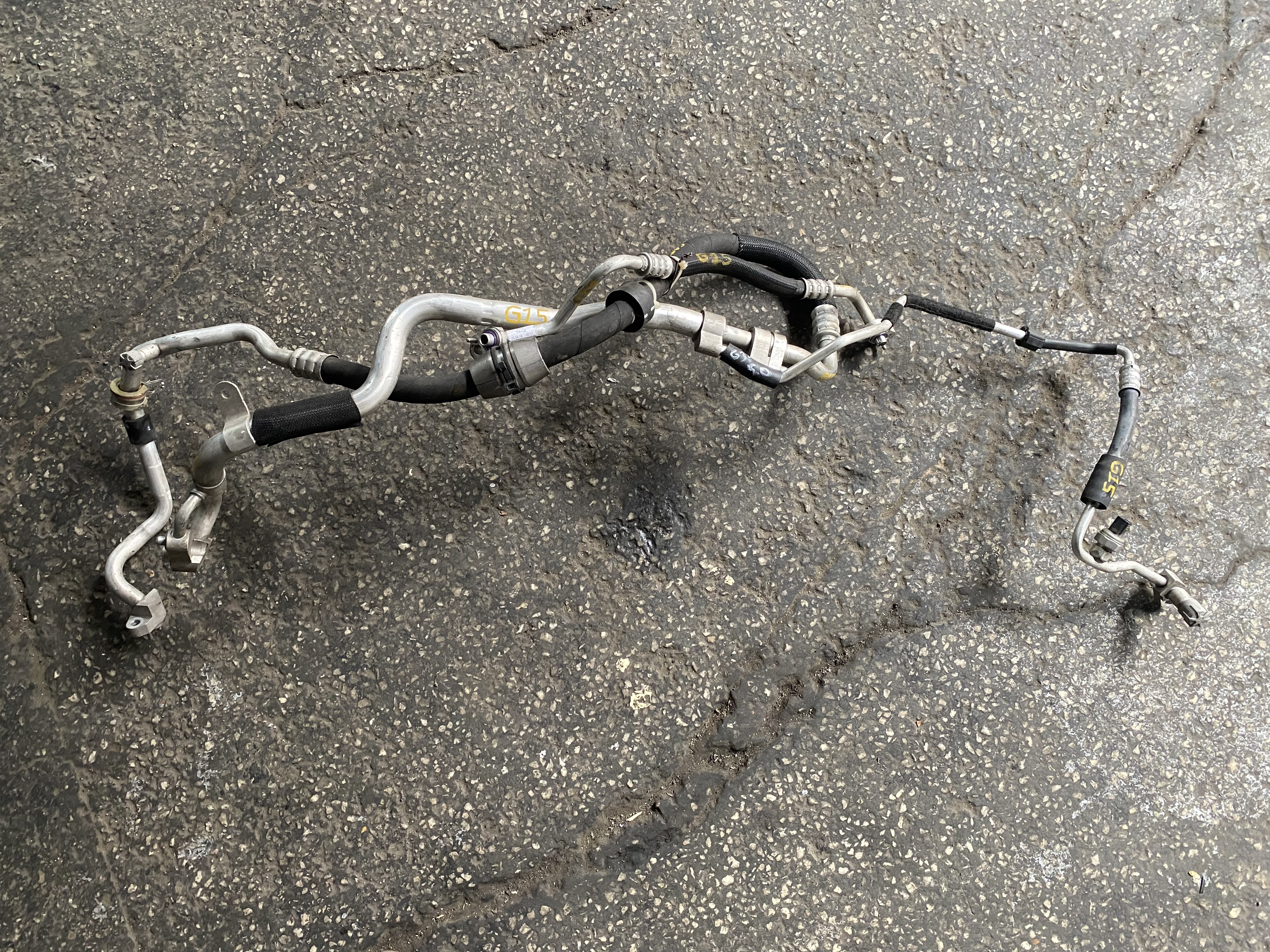 BMW G30 G11 G15 N63 KLİMA BORUSU TAKIM 64539860608 ORJİNAL ÇIKMA