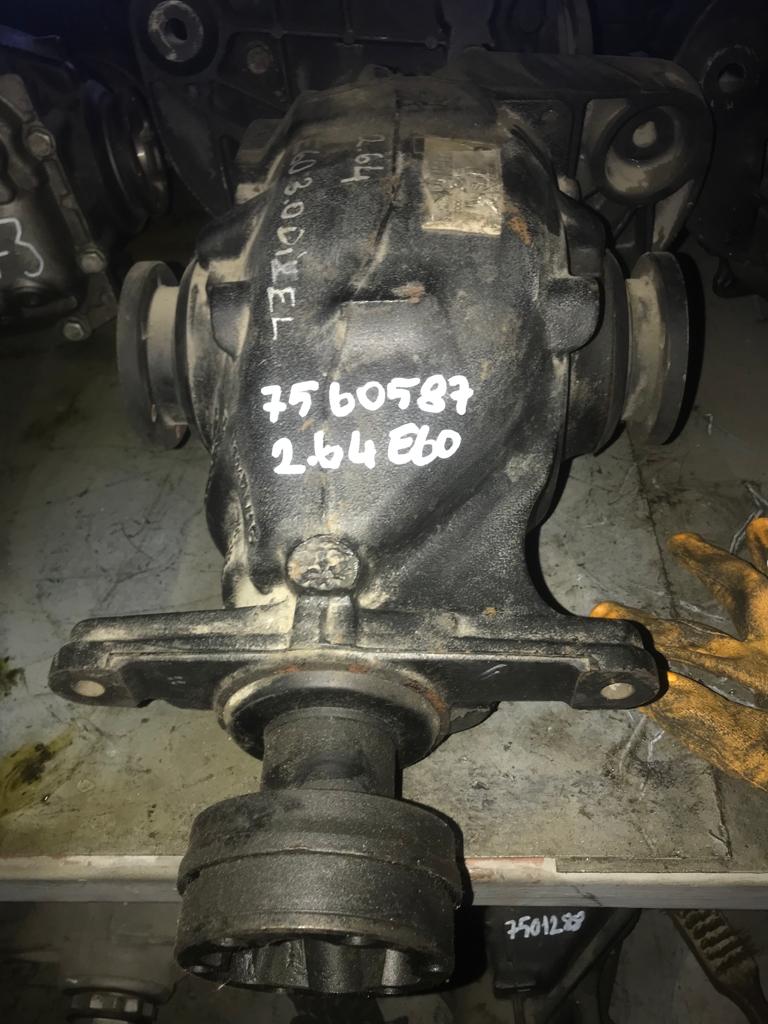 BMW E60 ARKA DEFRANSİYEL 2.64 7560587 ORJİNAL ÇIKMA
