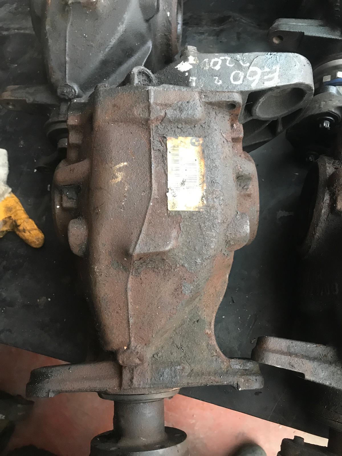 BMW E60 ARKA DEFRANSİYEL 2.64 7560587 ORJİNAL ÇIKMA