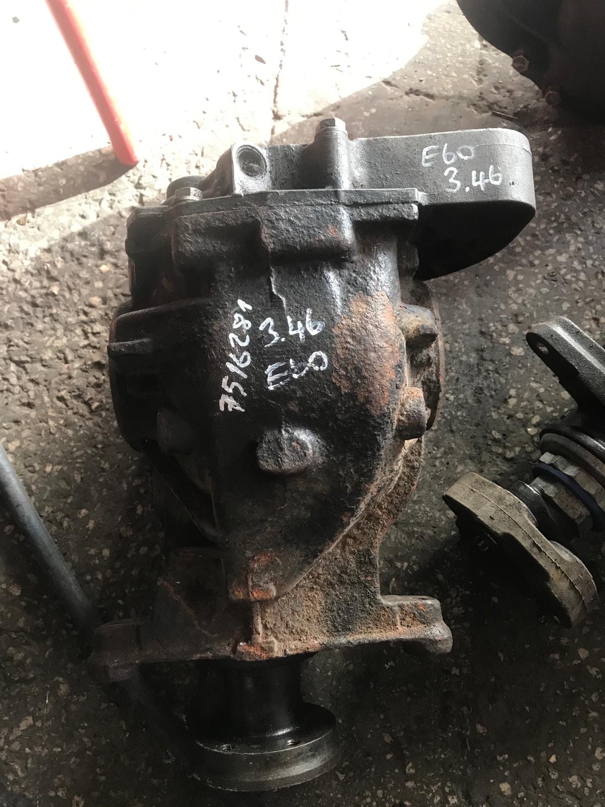 BMW E60 ARKA DEFRANSİYEL 3.46 7516281 ORJİNAL ÇIKMA