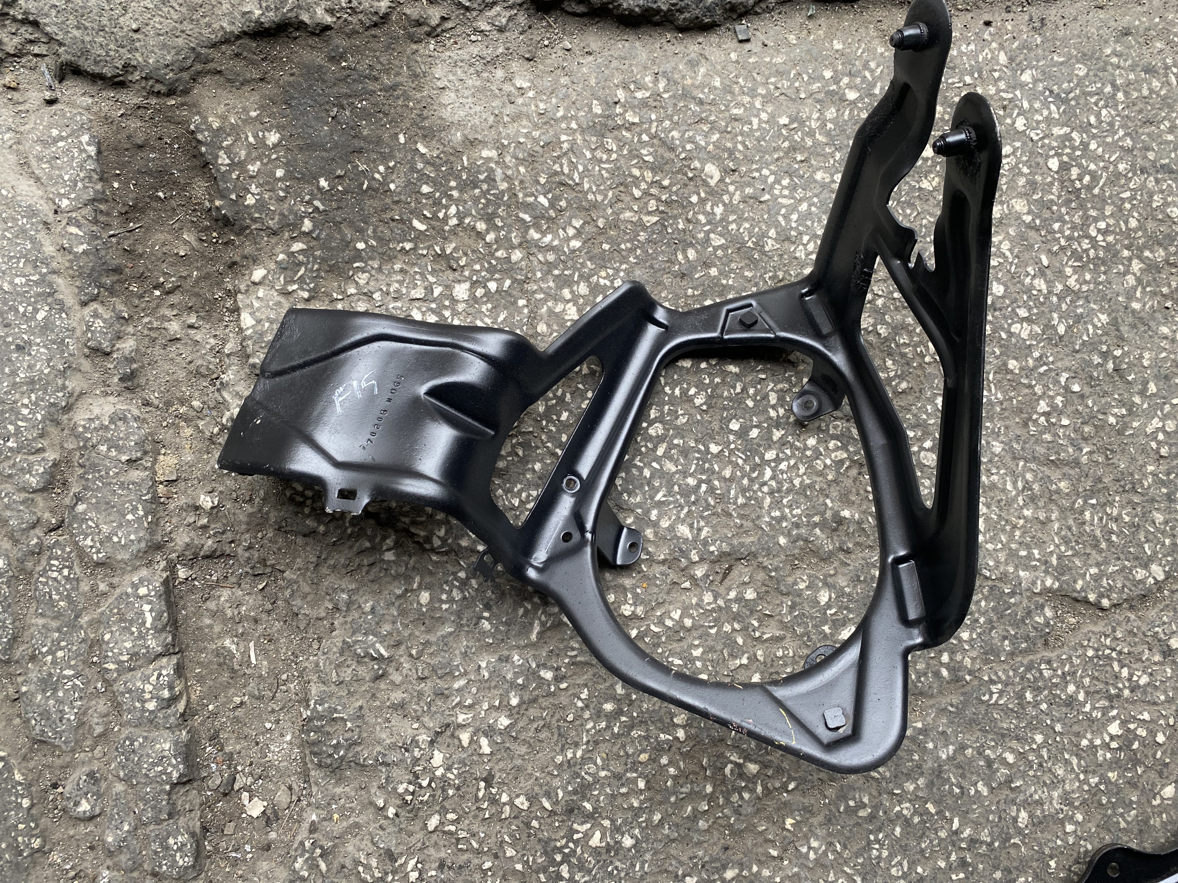 BMW F15 F16 SAĞ SOL KİLİT SAÇI ORJİNAL ÇIKMA