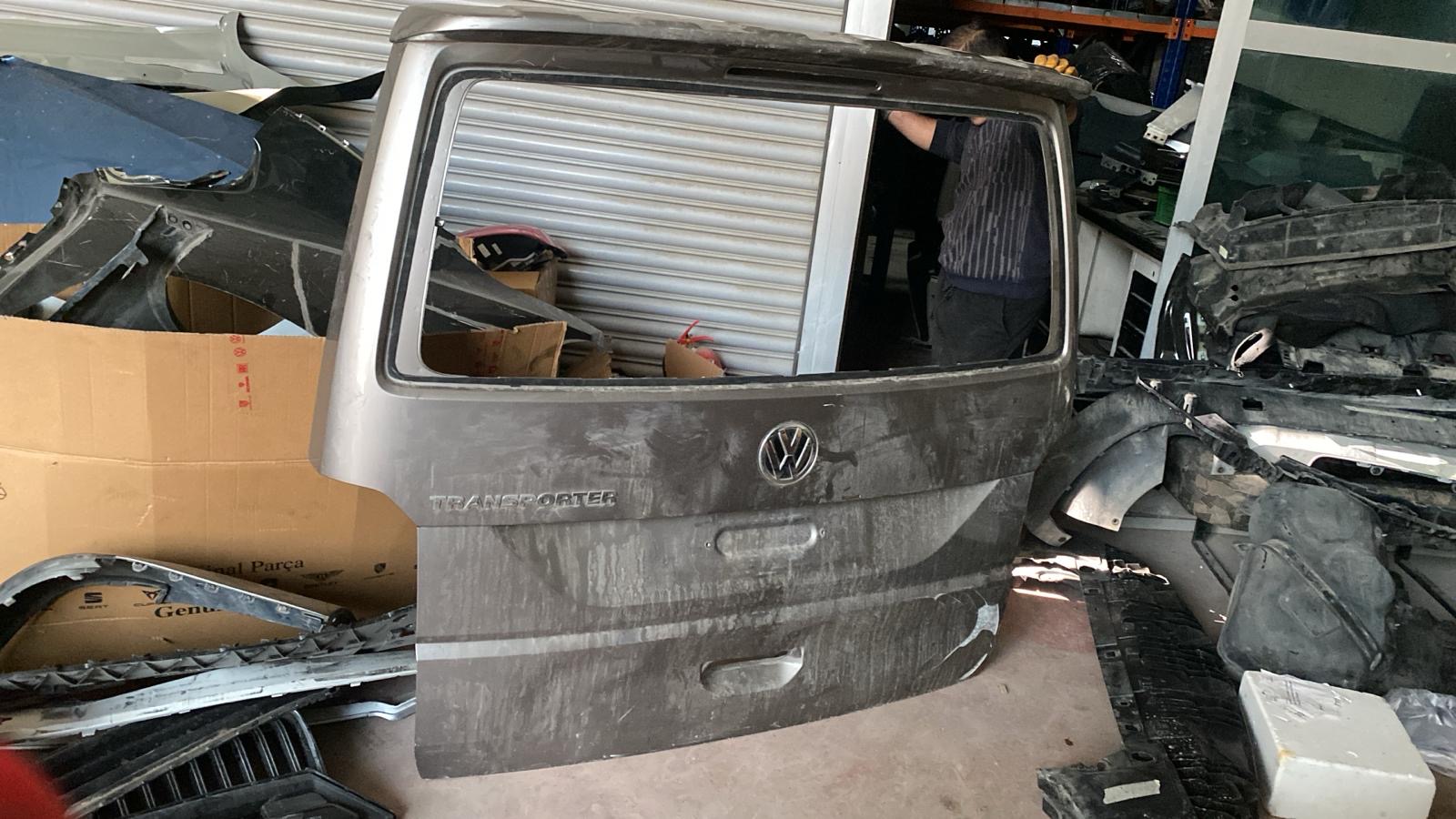 VOLKSWAGEN TRANSPORTER T5 T6 BAGAJ KAPAĞI ORJİNAL ÇIKMA