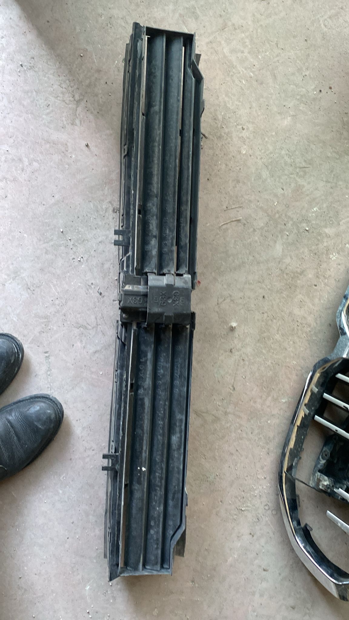 BMW G30 LCI ALT HAVA YÖNLENDİRİCİ 5A218F602 ORJİNAL ÇIKMA