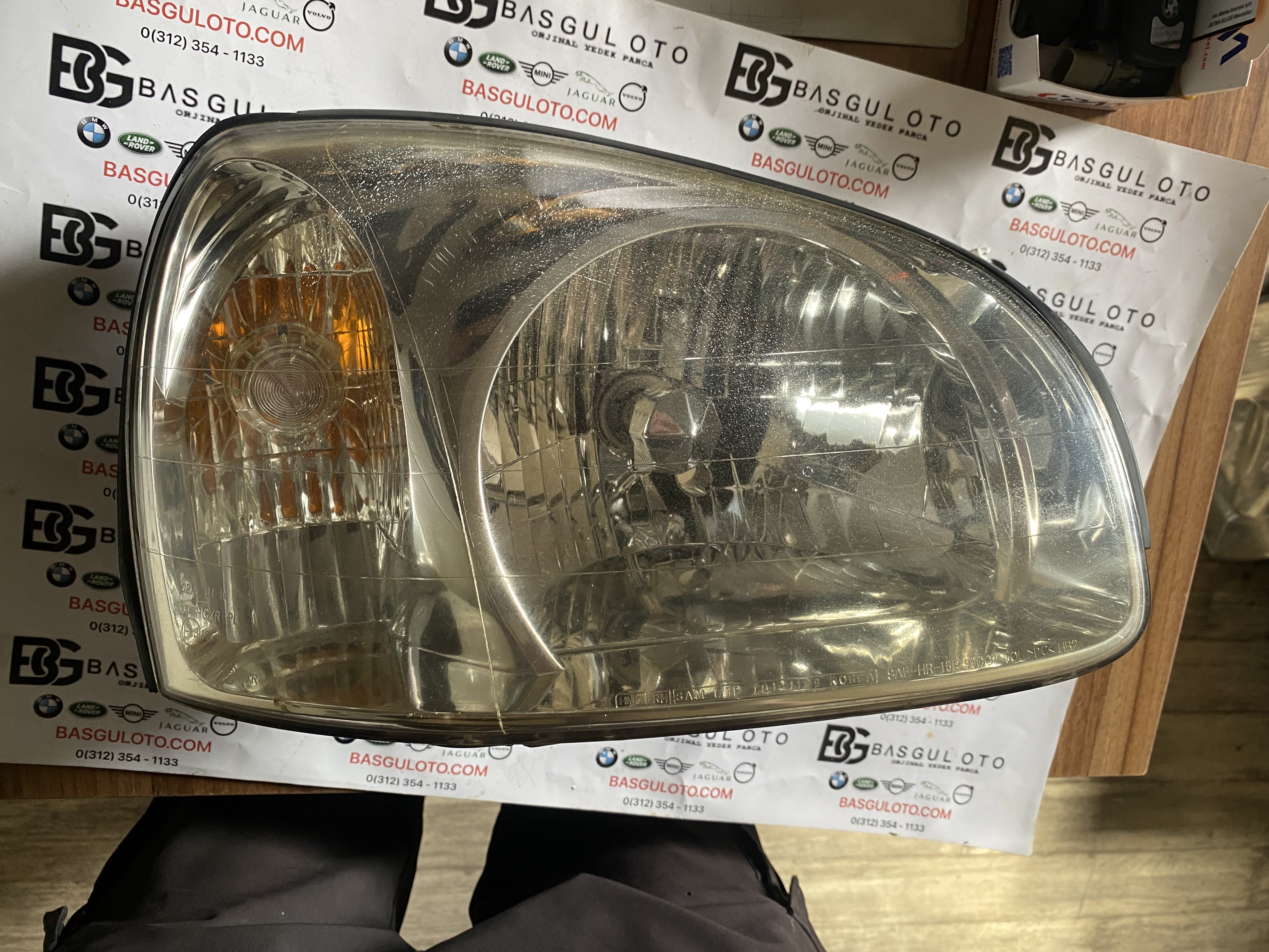 HYUNDAİ SANTAFE 2000-2005 MODEL SAĞ SOL FAR TAKIMI ORJİNAL ÇIKMA