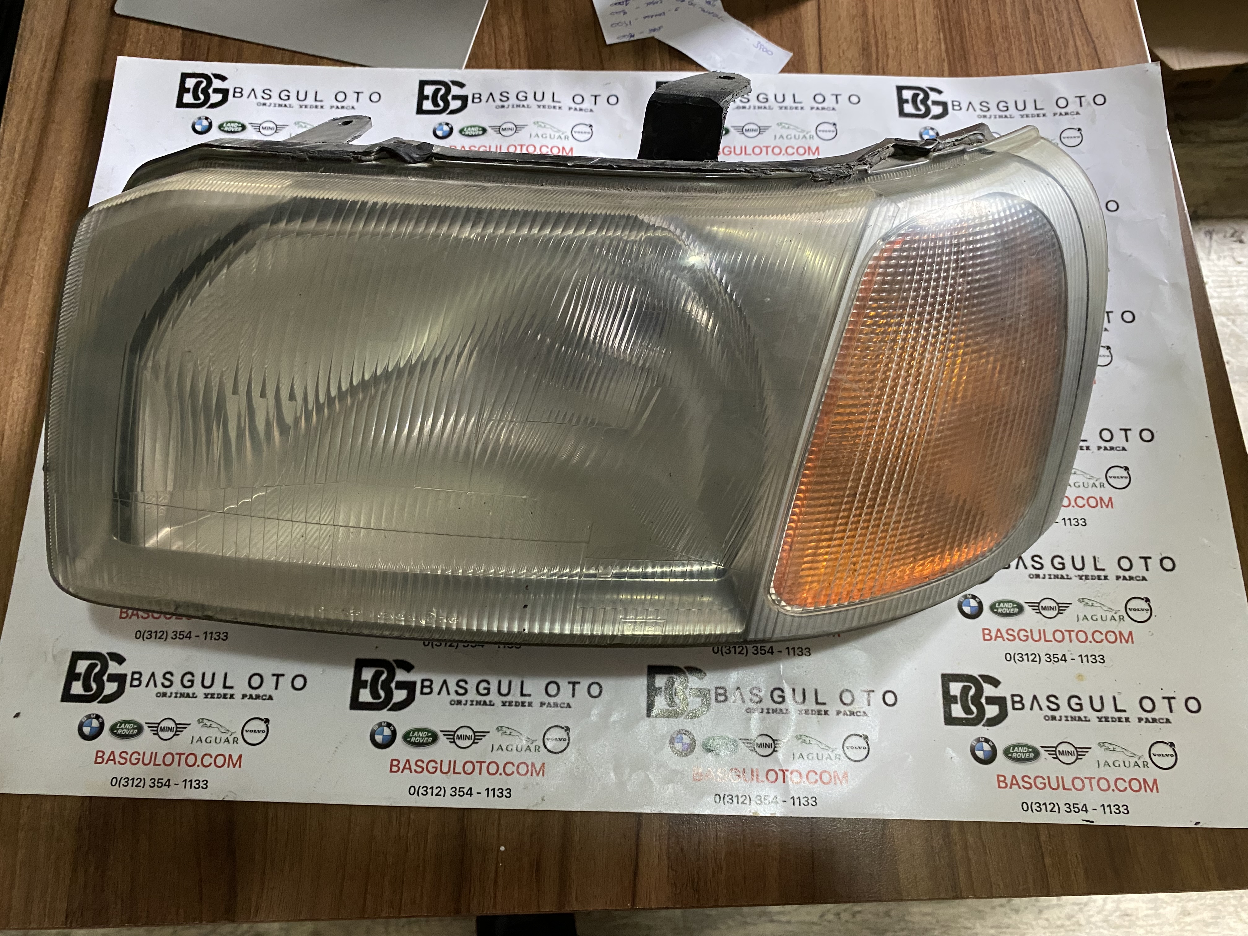 LAND ROVER FREELANDER 1 SOL FAR ( SARI SİNYAL) AMR4000 ORJİNAL ÇIKMA