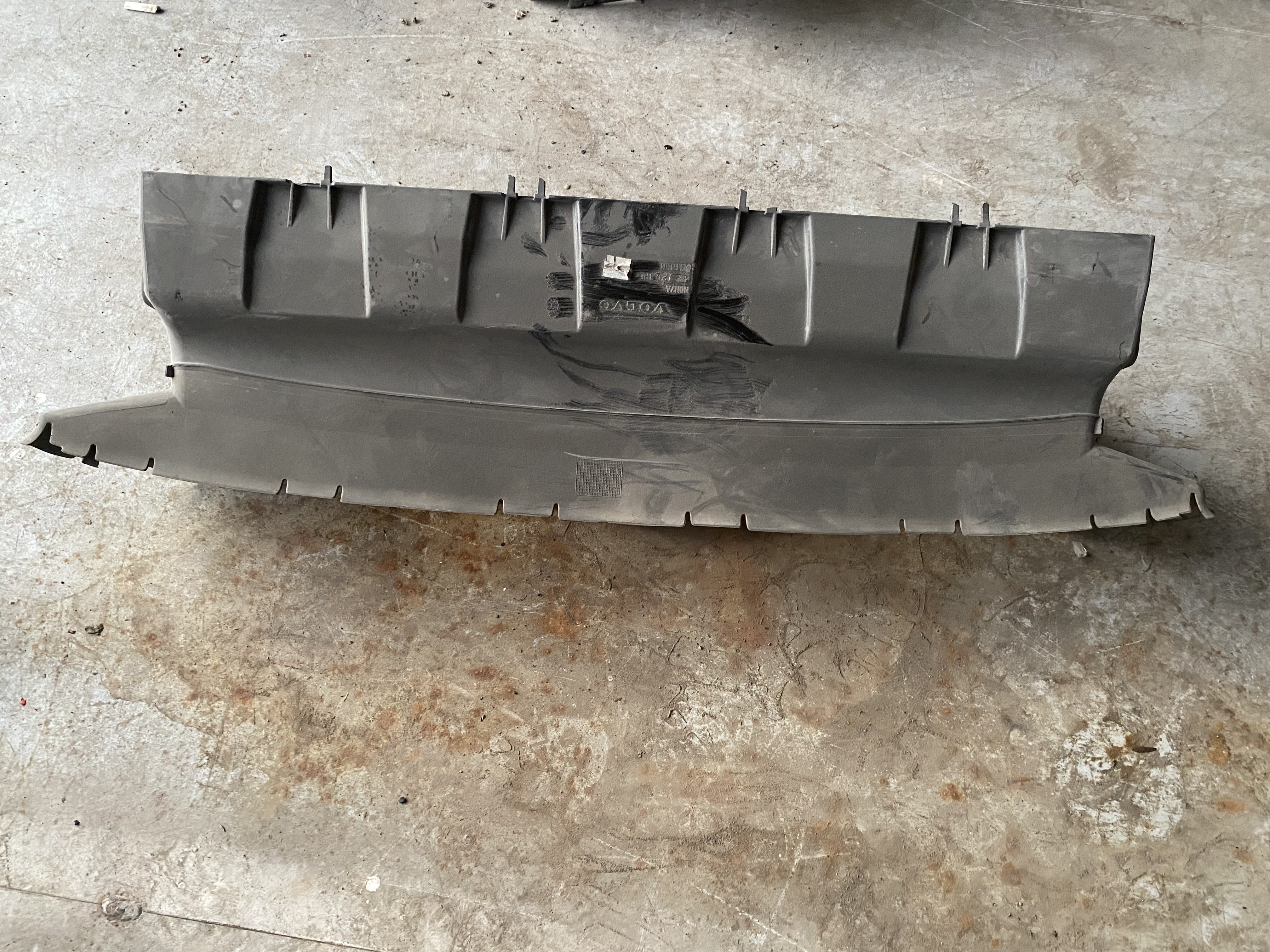 VOLVO V40 V40 CROSS ALT HAVA KANALI 31323114 ORJINAL ÇIKMA