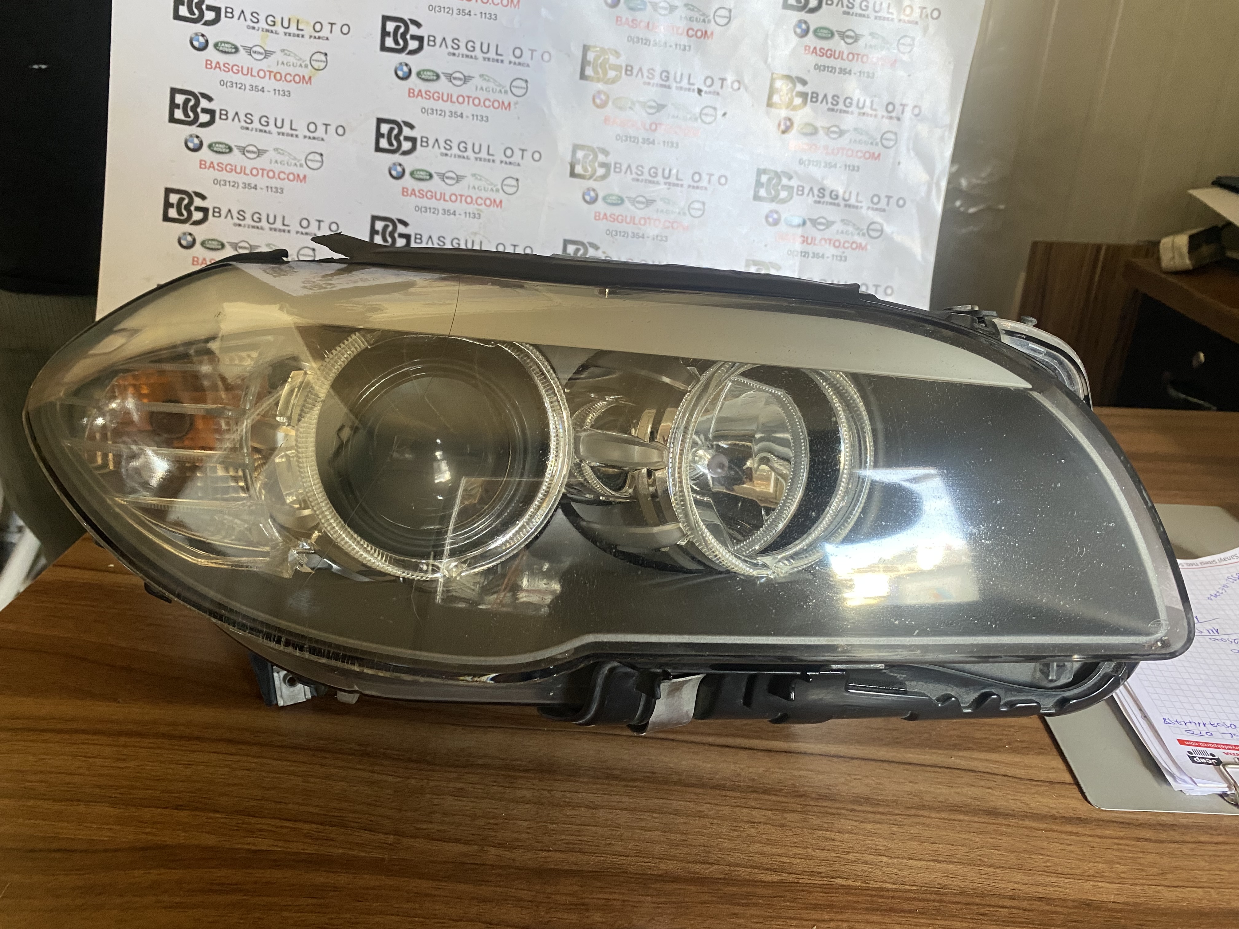 BMW F10 F11 SAĞ SOL HALOJEN FAR TAKIMI 7203241 ORJİNAL ÇIKMA