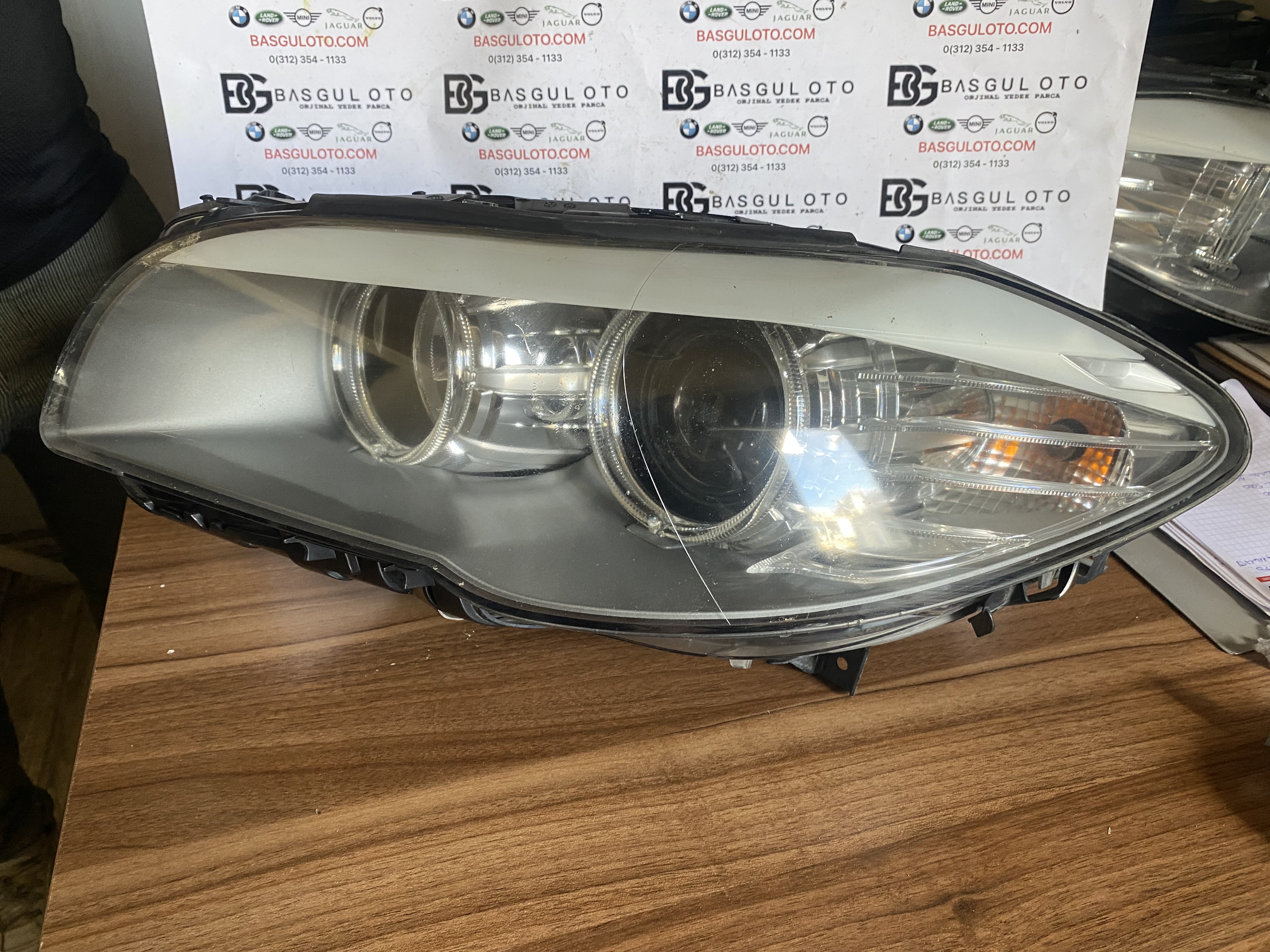 BMW F10 F11 SAĞ SOL HALOJEN FAR TAKIMI 7203241 ORJİNAL ÇIKMA
