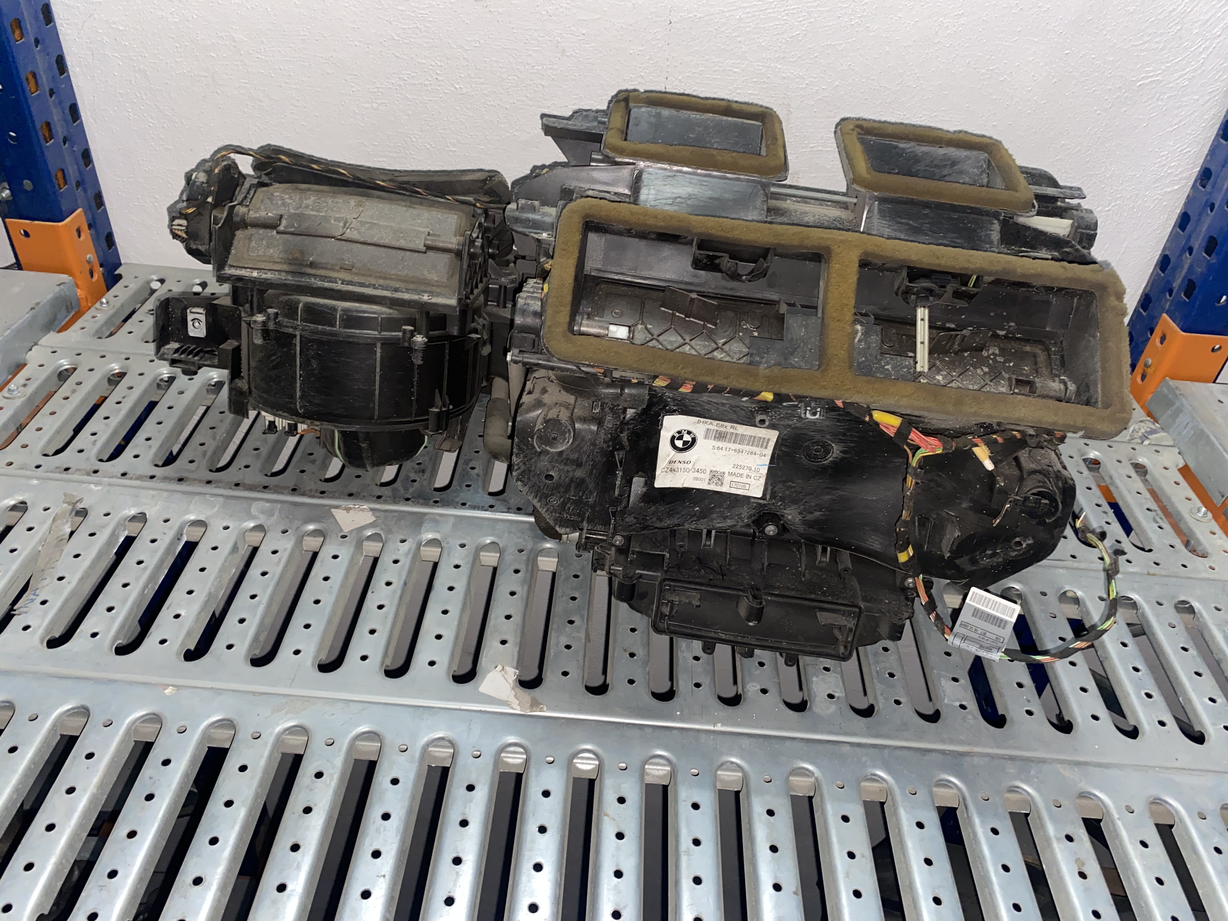 BMW E81 E87 KALORİFER KUTUSU ORJINAL ÇIKMA