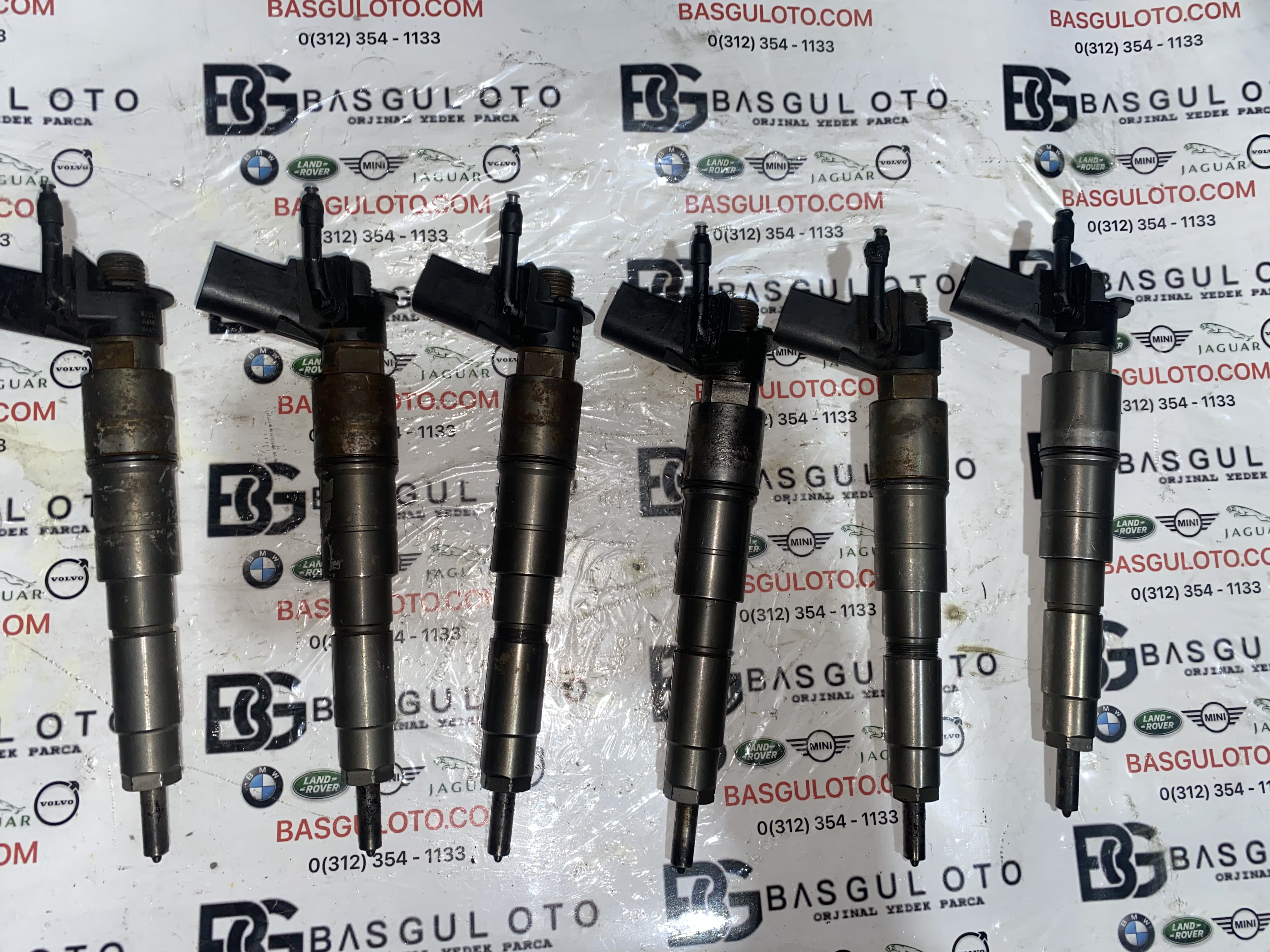 BMW E71 3.0d 4.0d ENJEKTÖR 7796042 BOSCH 0445115077 ORJİNAL ÇIKMA