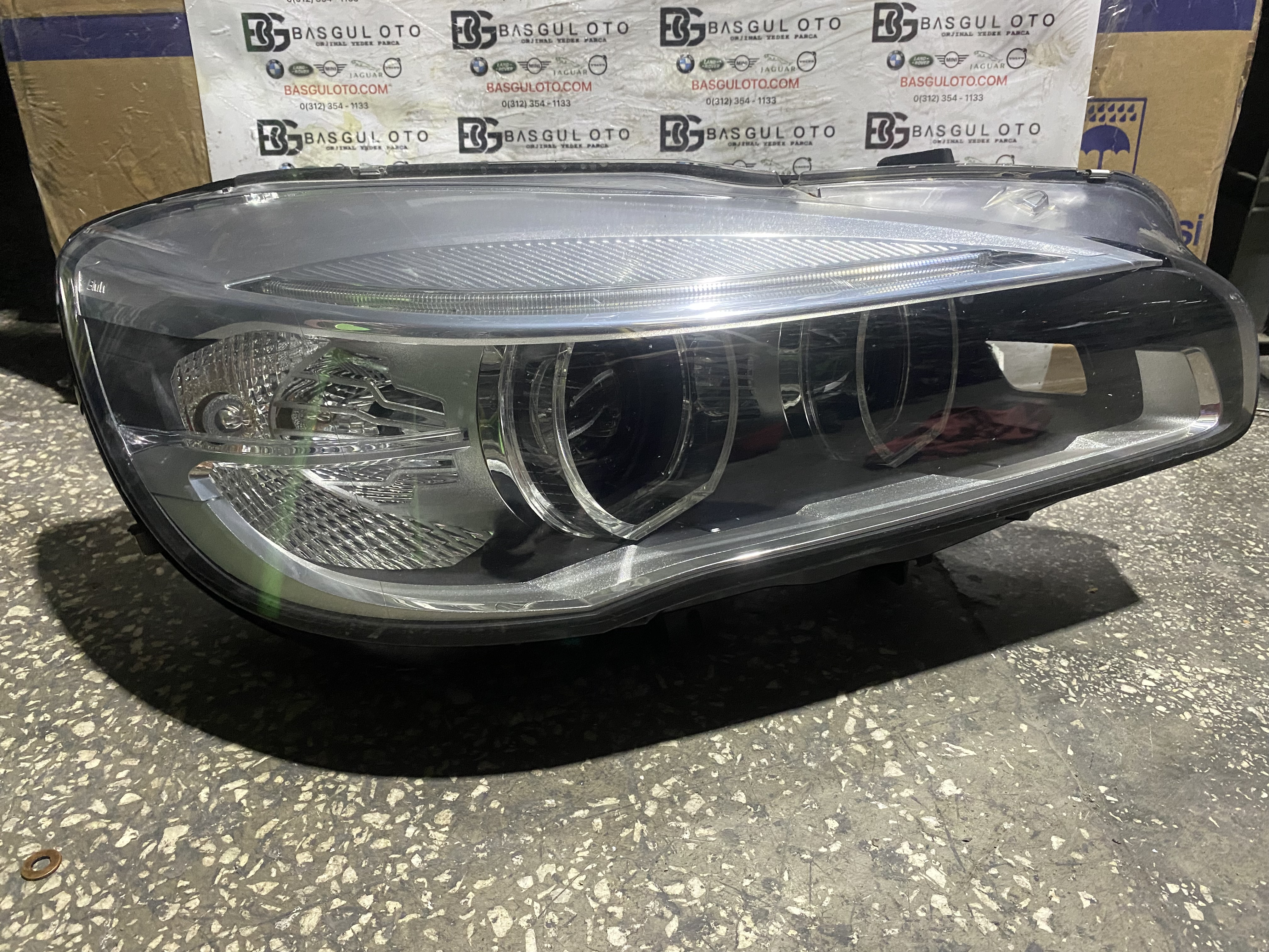 BMW 2 SERİSİ F45 SAĞ FAR 7422580 ORJİNAL ÇIKMA