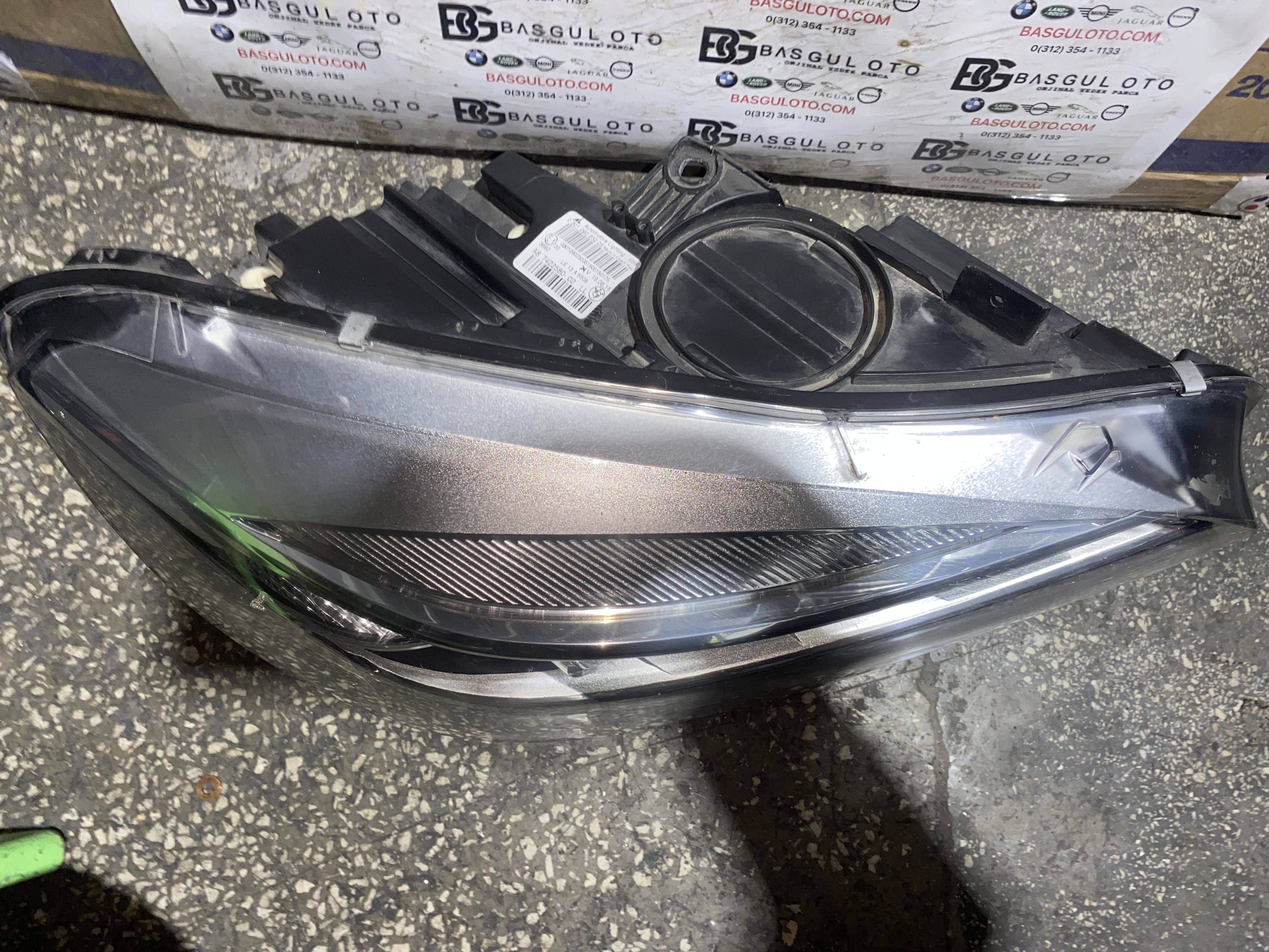 BMW 2 SERİSİ F45 SAĞ FAR 7422580 ORJİNAL ÇIKMA