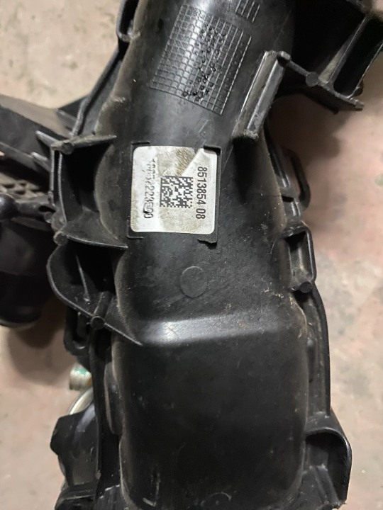 BMW F20 LCİ B37 EMME MANİFOLDU 8513854 ORJINAL ÇIKMA