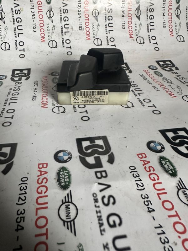 BMW E60 SAĞ KOLTUK DÜĞMESİ 6958526 ORJİNAL ÇIKMA
