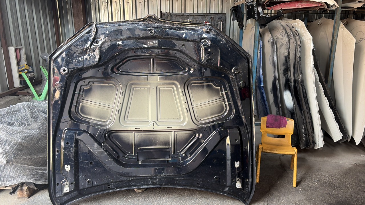 BMW G30 ÇIKMA MOTOR KAPUTU ÇIKMA ORJİNAL FÜME RENK