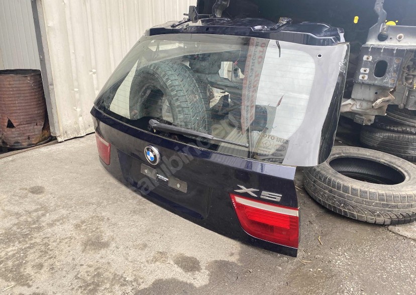 BMW X5 E70 ARKA BAGAJ KAPAGI  ORJ ÇIKMA METALİK LACİVERT RENK