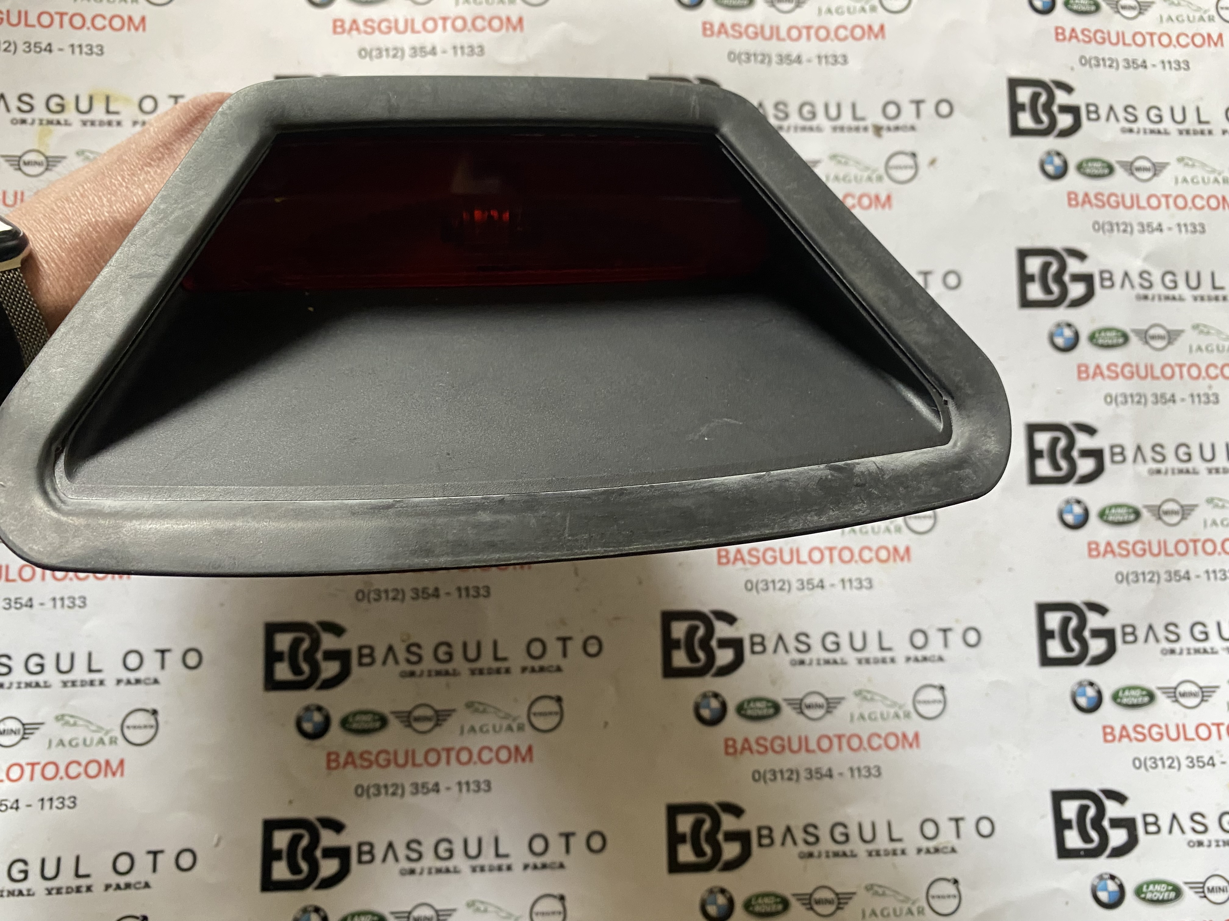 BMW E38 3.STOP LAMBASI 8352788 ORJINAL ÇIKMA 