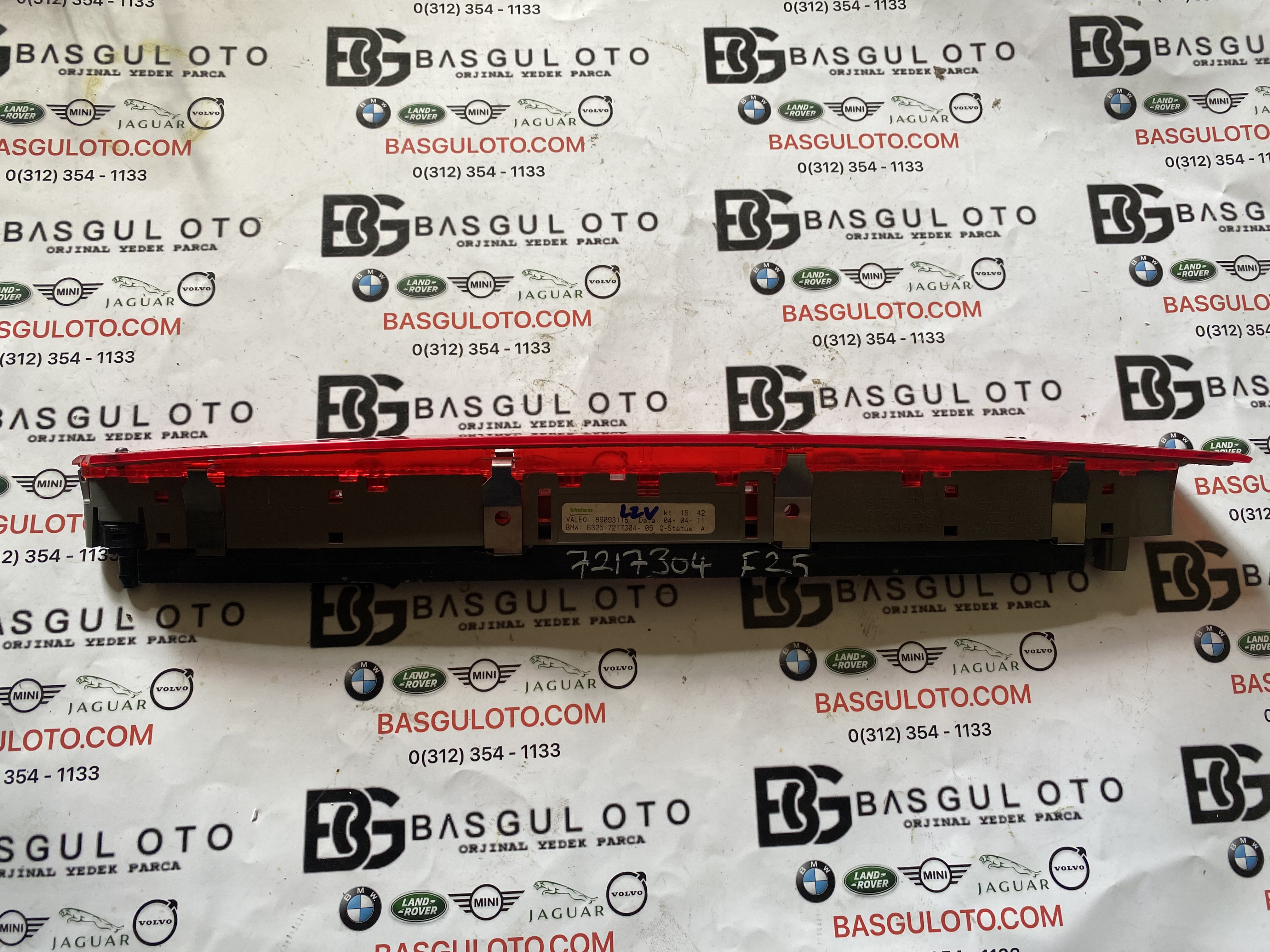 BMW X3 F25 3.STOP LAMBASI 7217304 ORJINAL ÇIKMA