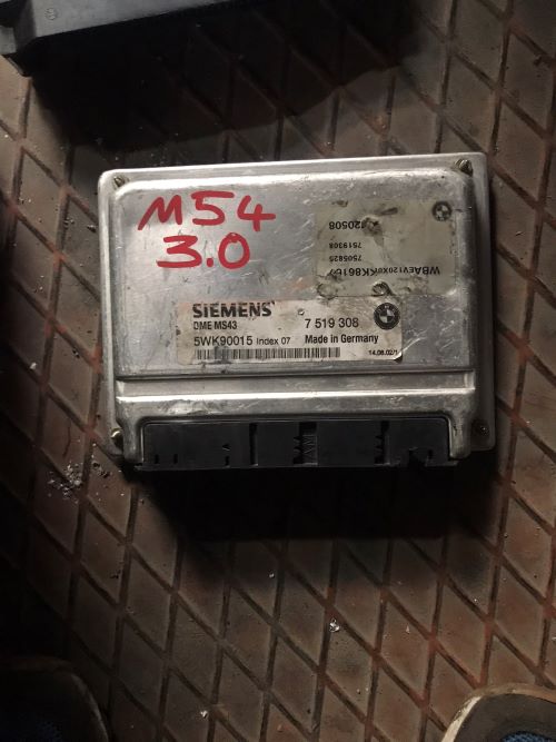BMW E39 3.0İ 7519308 MOTOR BEYNİ