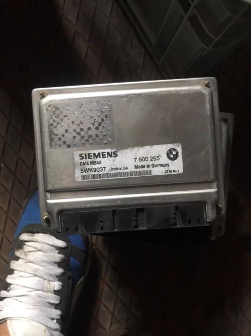 BMW E46 2.8İ 7500255 MOTOR BEYNİ