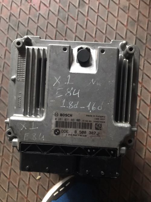 BMW E84 8580307 MOTOR BEYNİ