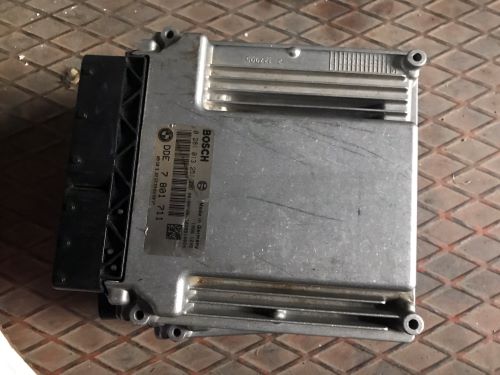 BMW E87 E90 2.0D 7801711 MOTOR BEYNİ-2
