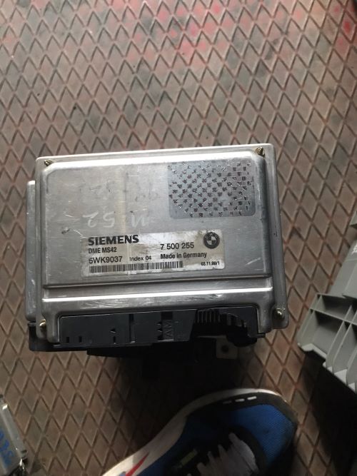 BMW E46 2.0İ 7500255 MOTOR BEYNİ