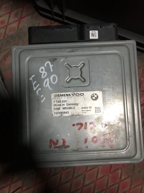 BMW E87-E90 7583225 MOTOR BEYNİ