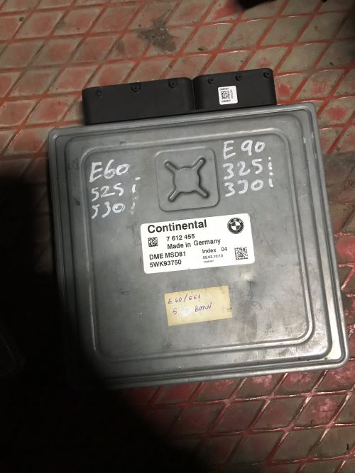 BMW E90 3.25i 7612455 MOTOR BEYNİ