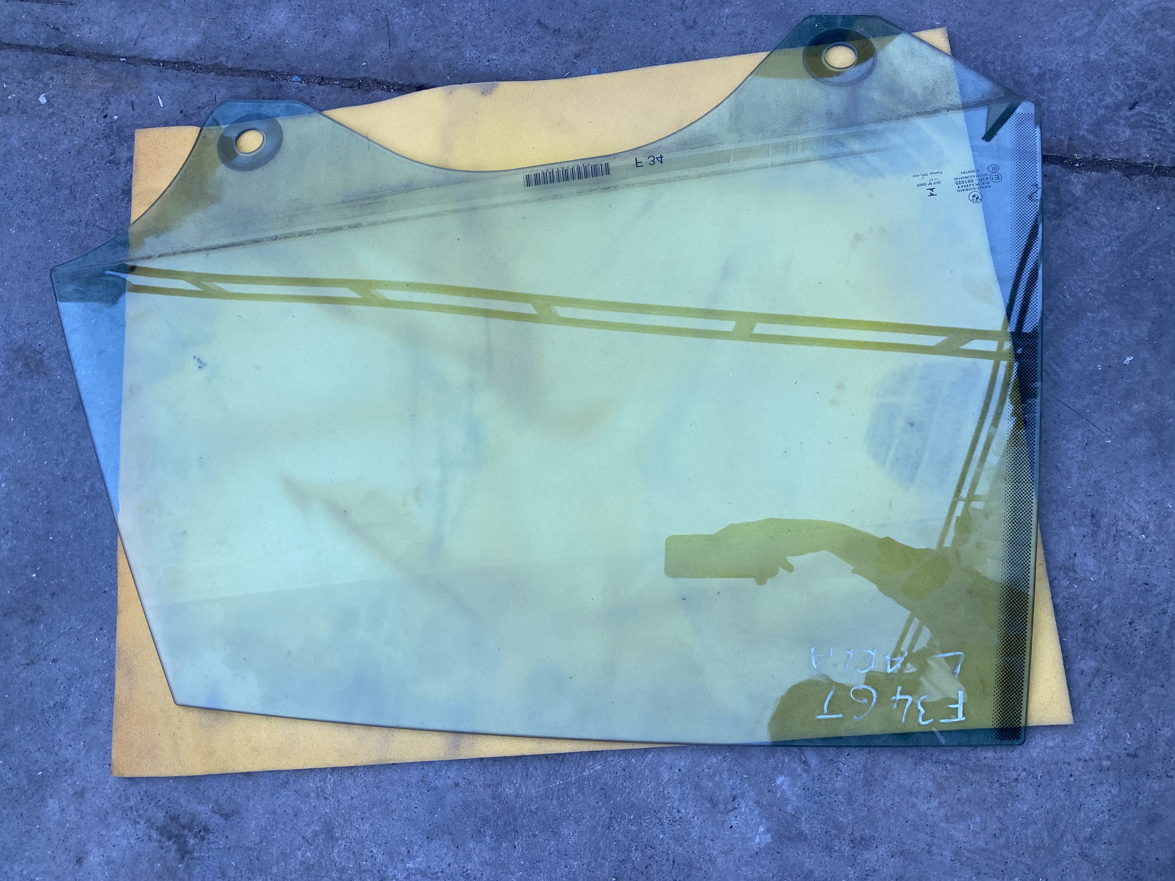 BMW F34 GT SOL ARKA KAPI CAMI ORJİNAL ÇIKMA