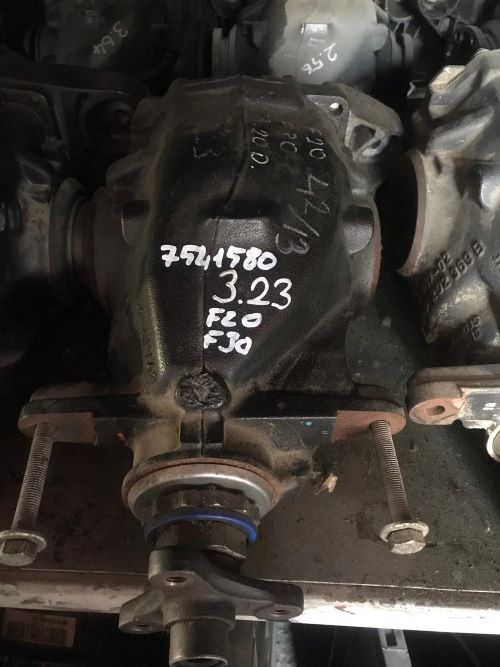 BMW F20 ARKA DİFERANSİYEL 3.23 7541580 ORJİNAL ÇIKMA 