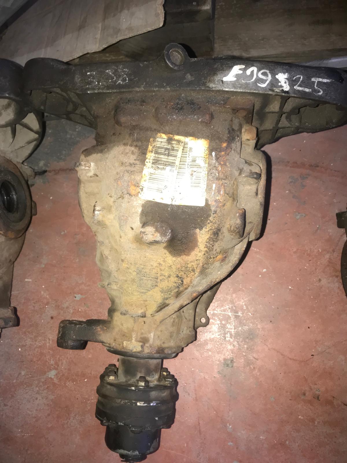 BMW E39 ARKA DEFRANSİYEL 3.38 7501288 ORJİNAL ÇIKMA 