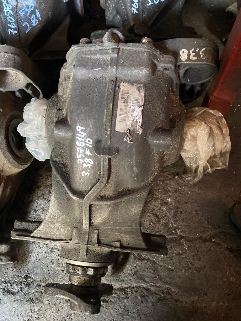 BMW F10 ARKA DİFERANSİYEL 3.38 7578149 ORJİNAL ÇIKMA 