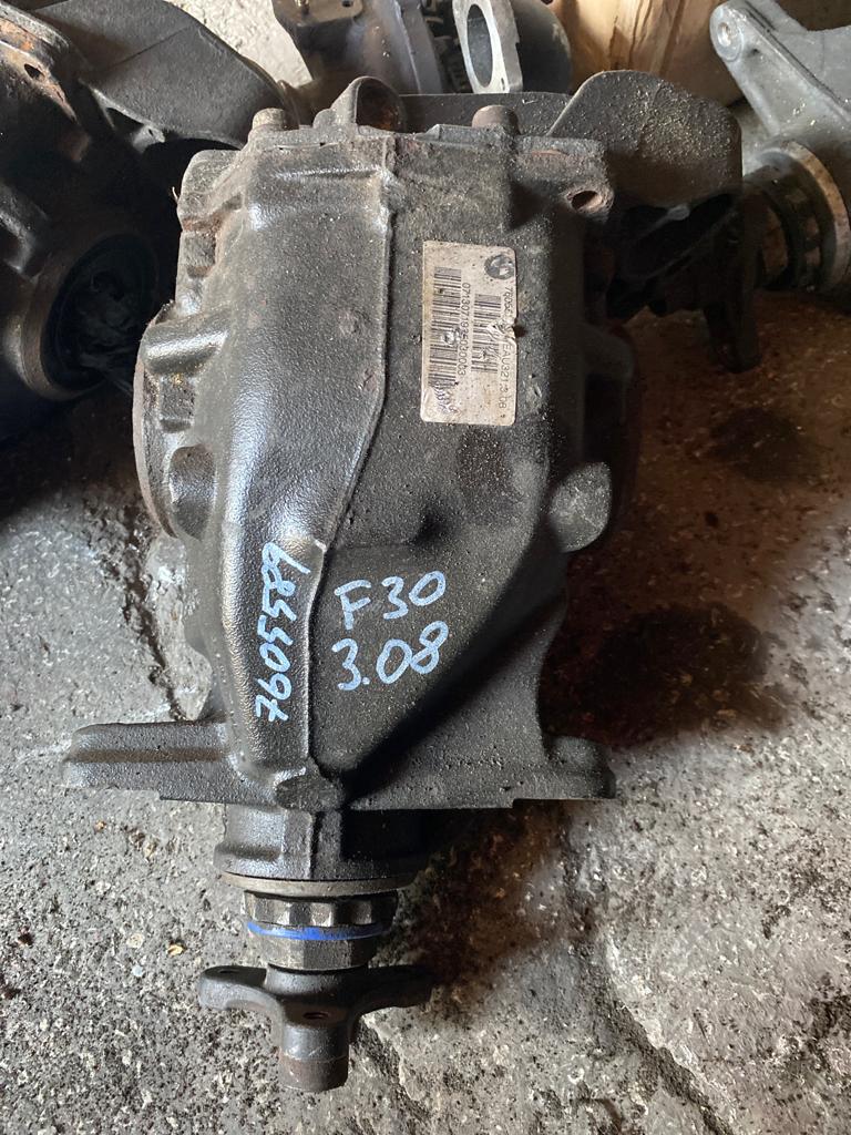 BMW F30 ARKA DİFERANSİYEL 3.08 7605589 ORJİNAL ÇIKMA 