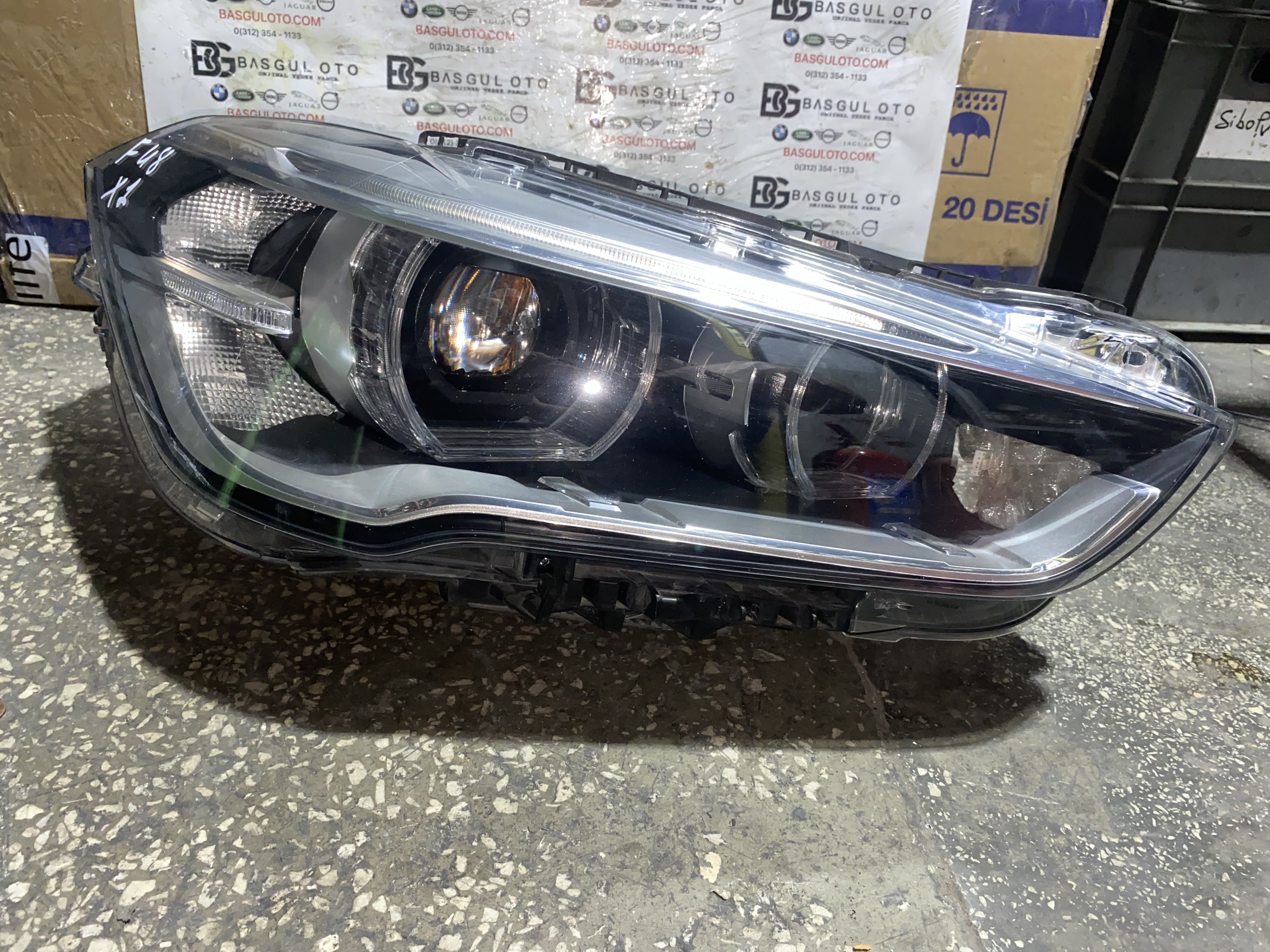 BMW X1 F48 X2 F49 SAĞ FAR 7495004 ORJINAL ÇIKMA