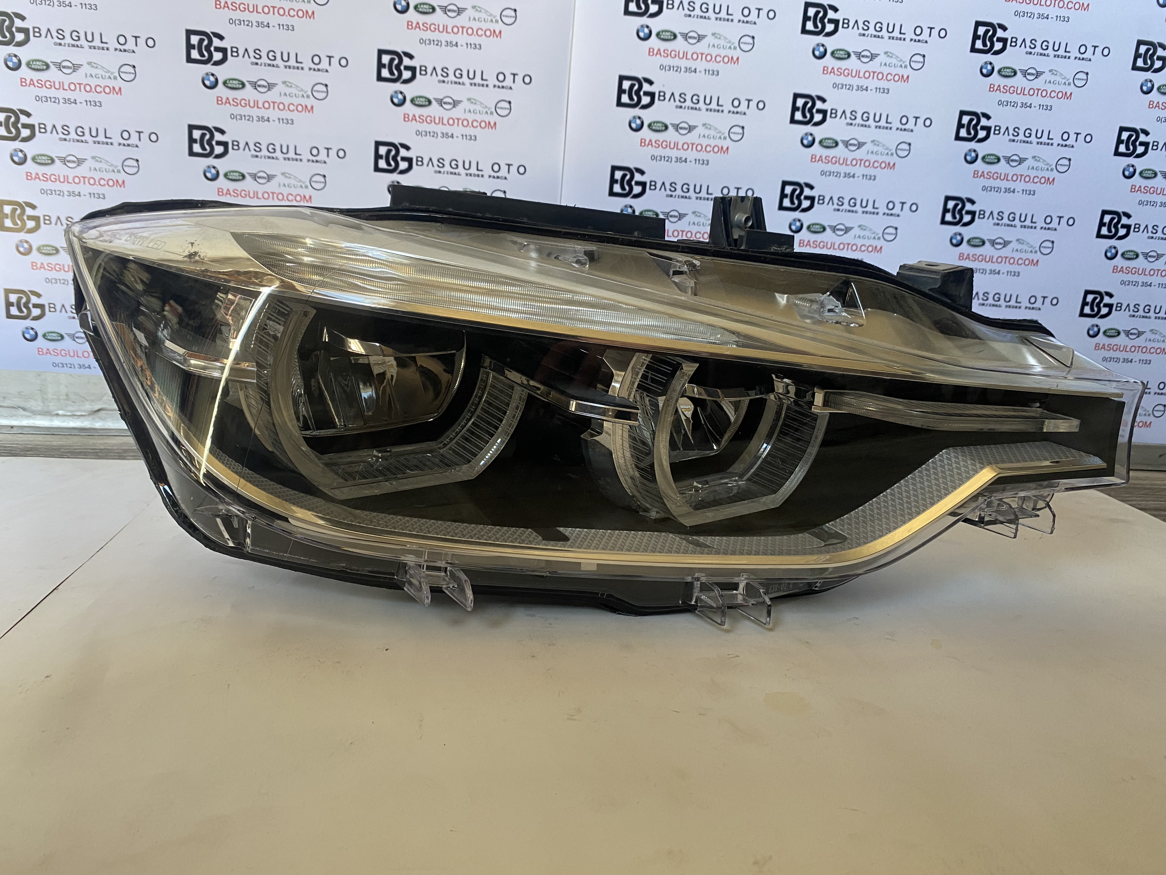 BMW F30 LCİ SAĞ SOL LED FAR 7214795 7214796 ORJİNAL ÇIKMA