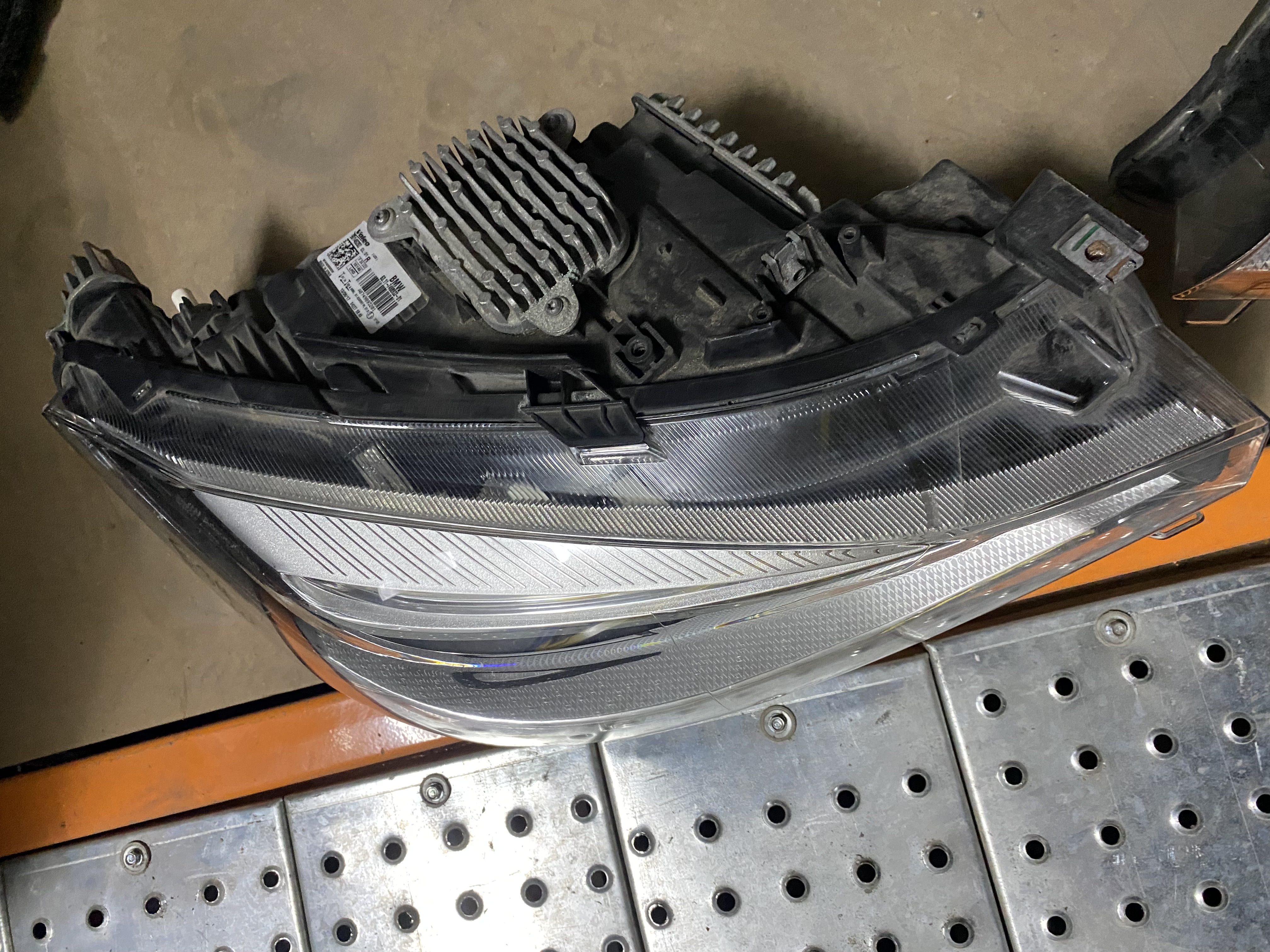 BMW F34 GT MAKYAJLI ADAPTİVE LED FAR SAĞ SOL ORJINAL ÇIKMA