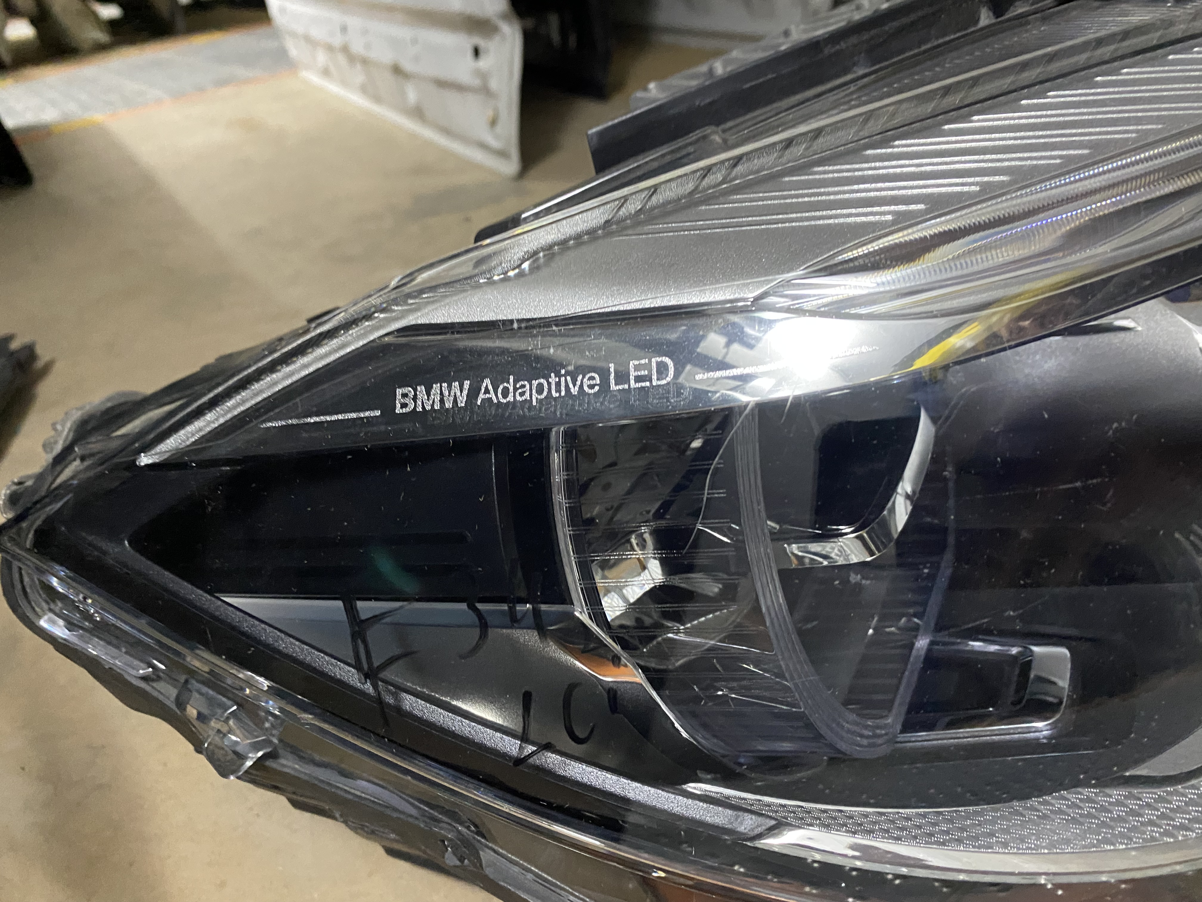 BMW F34 GT MAKYAJLI ADAPTİVE LED FAR SAĞ SOL ORJINAL ÇIKMA