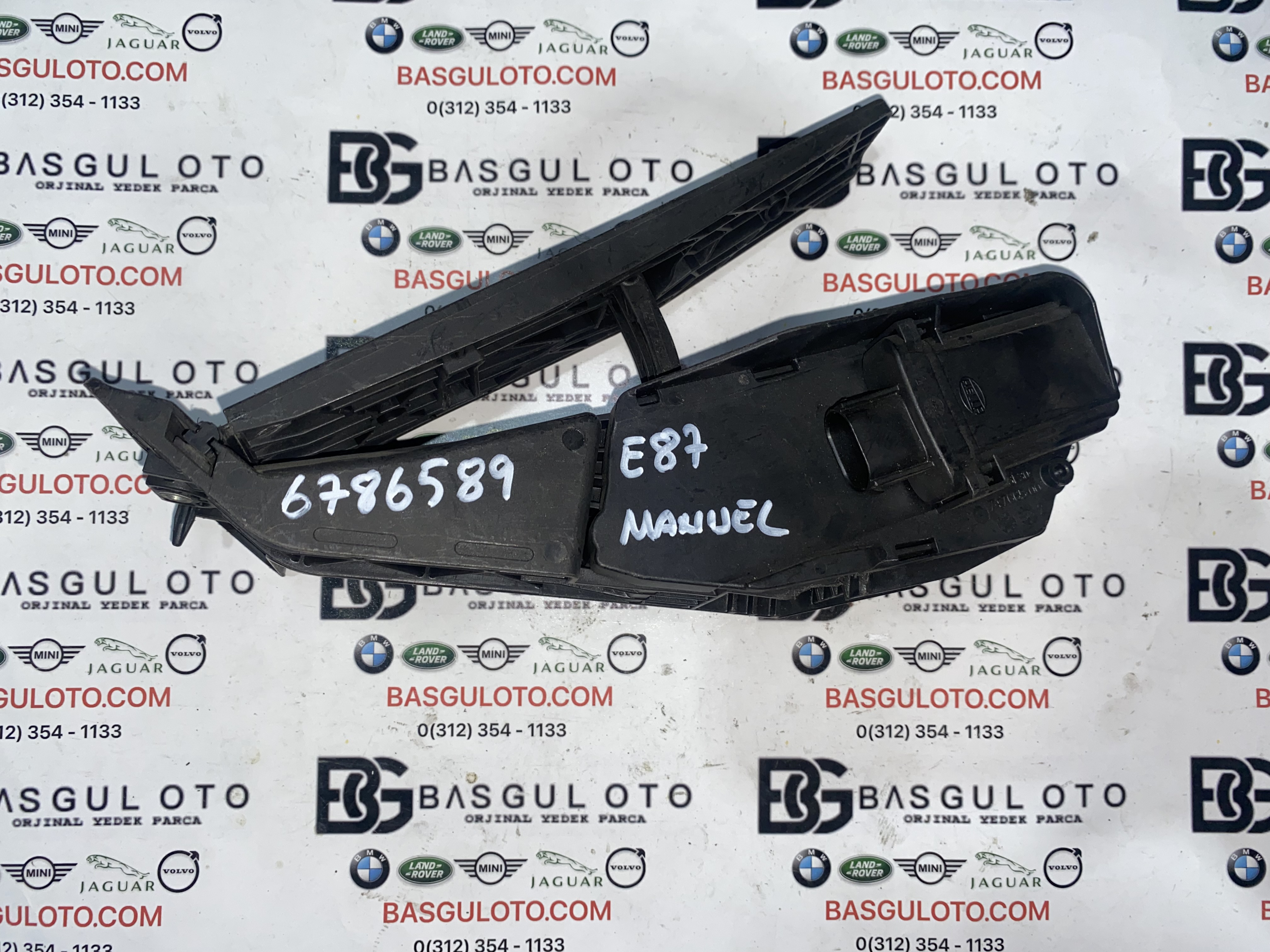 BMW E87 MANUEL GAZ PEDALI 6786589 ORJİNAL ÇIKMA 