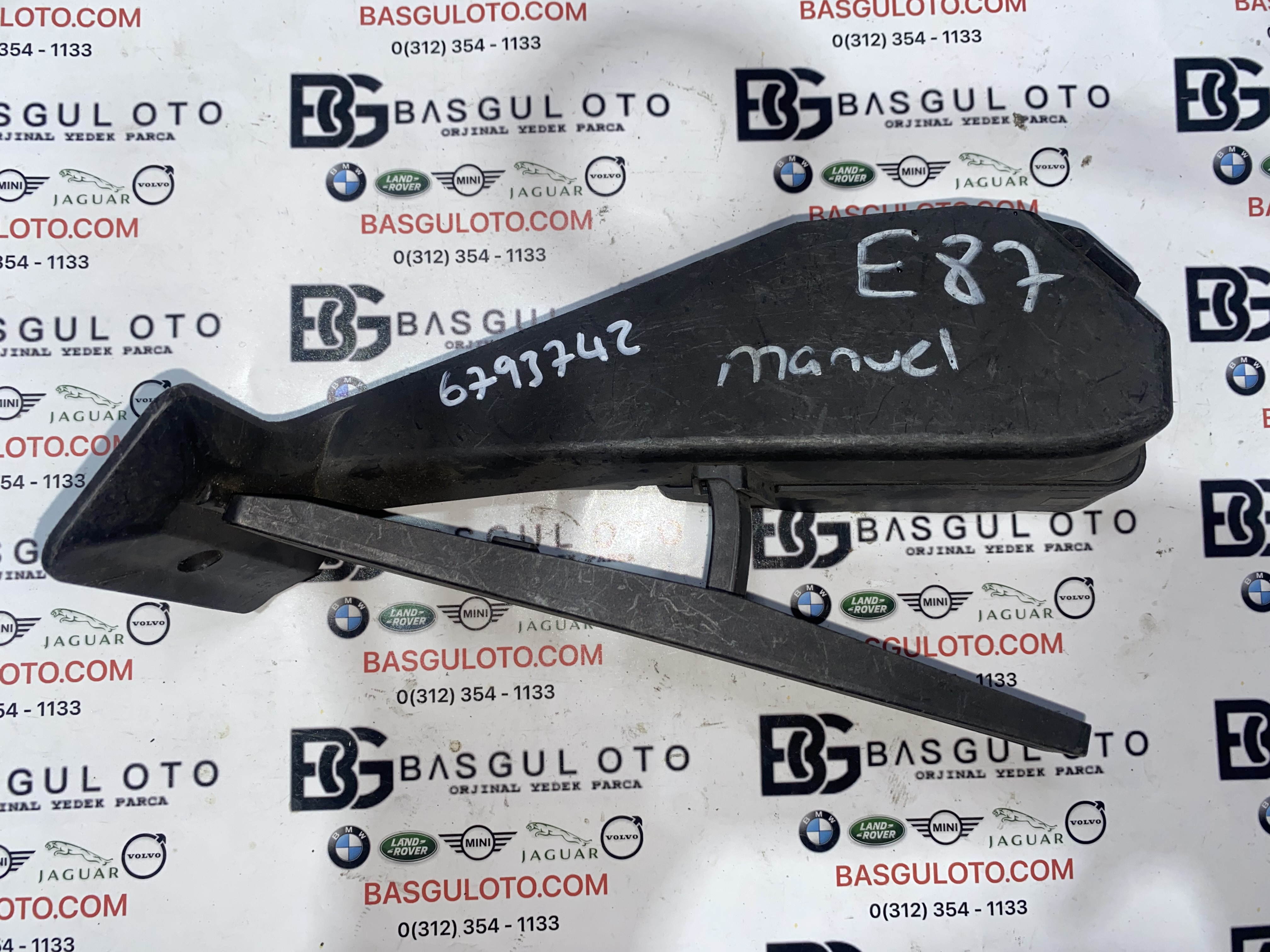 BMW E87 MANUEL GAZ PEDALI 6793742 ORJİNAL ÇIKMA 