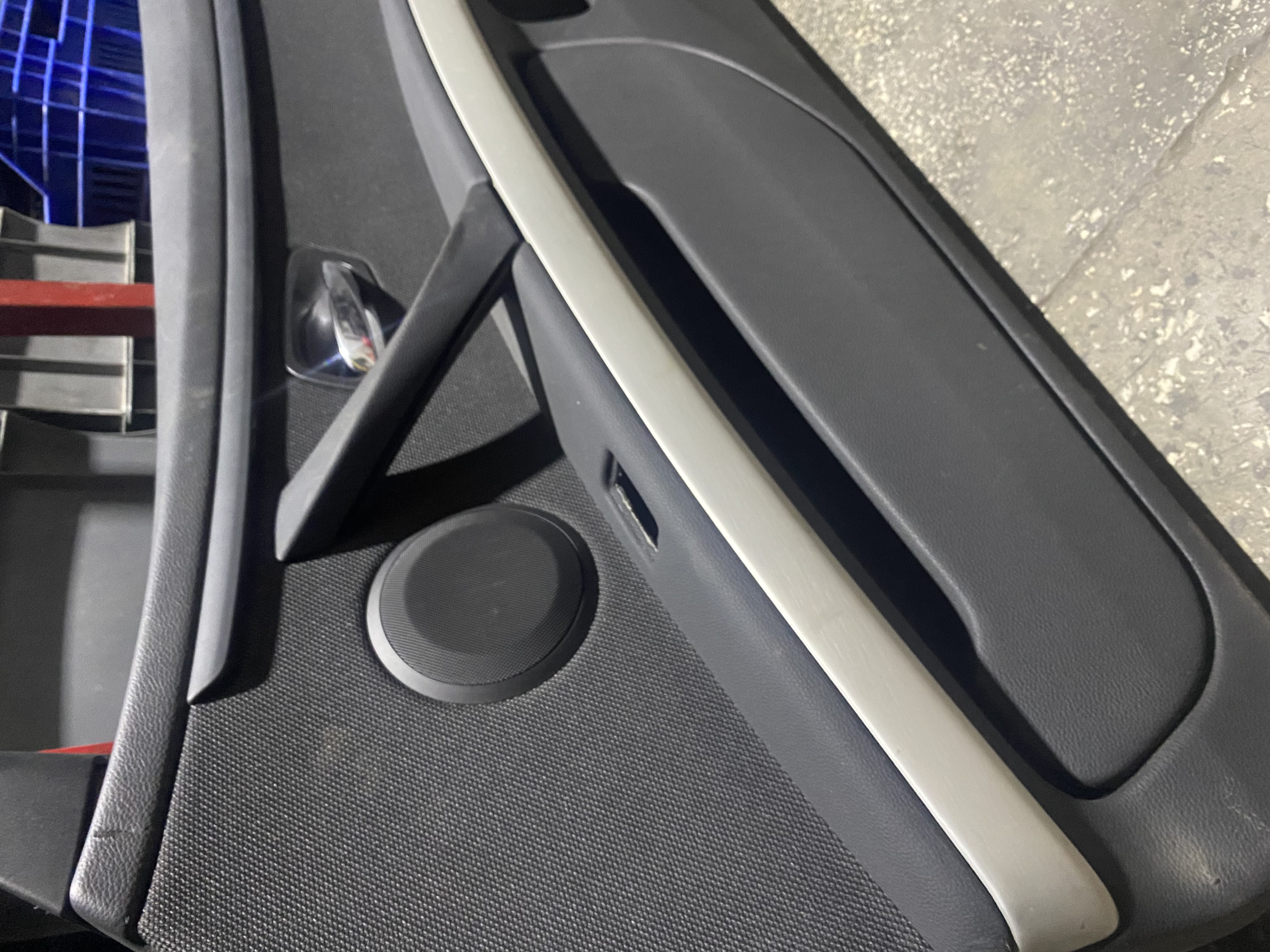 BMW 3 SERİSİ E92 COUPE SAĞ SOL KAPI DÖŞEMESİ ORJİNAL ÇIKMA