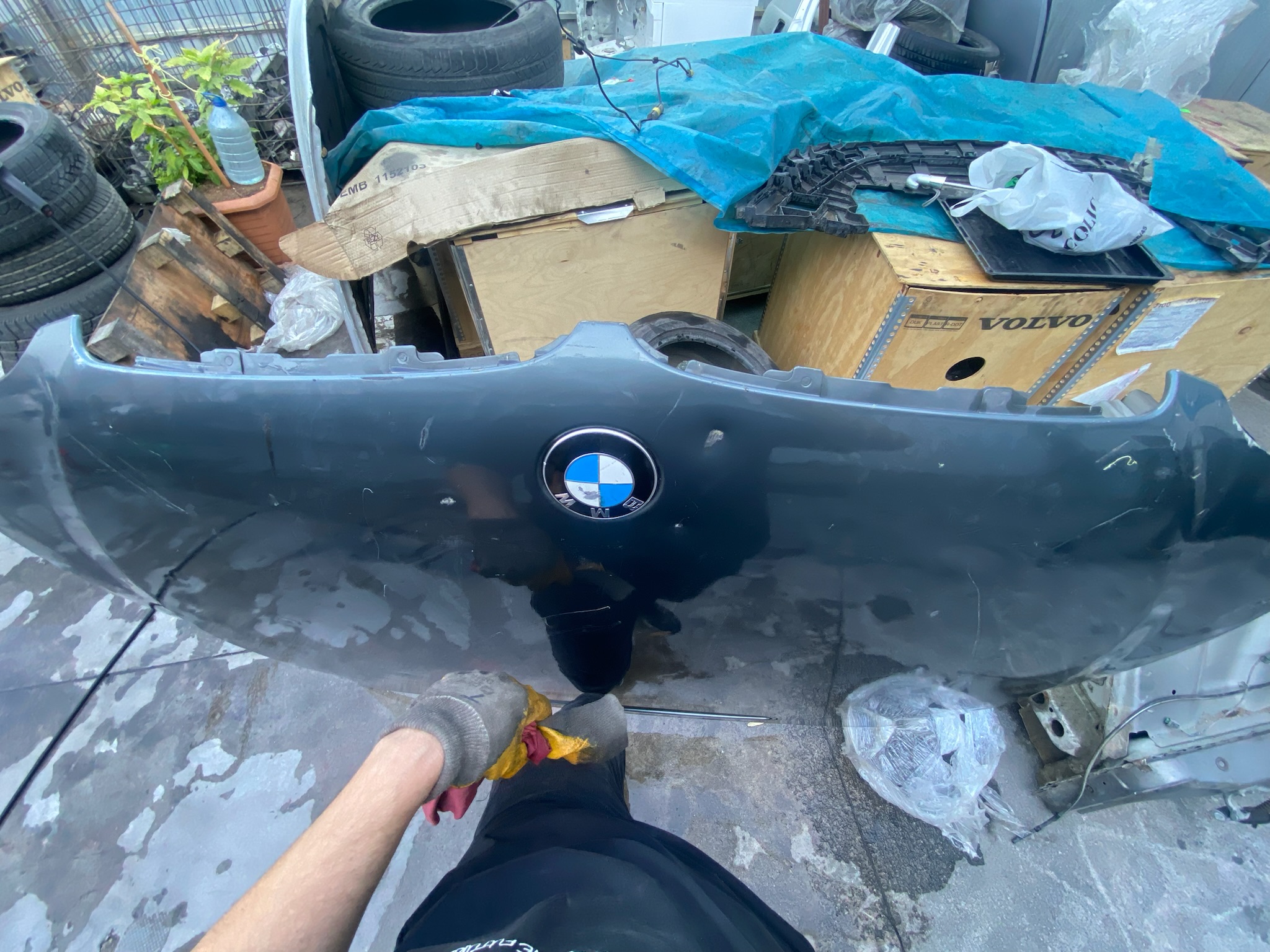 BMW E65 2001-2005 MODEL  MOTOR KAPUTU  41617043239 ORJİNAL ÇIKMA