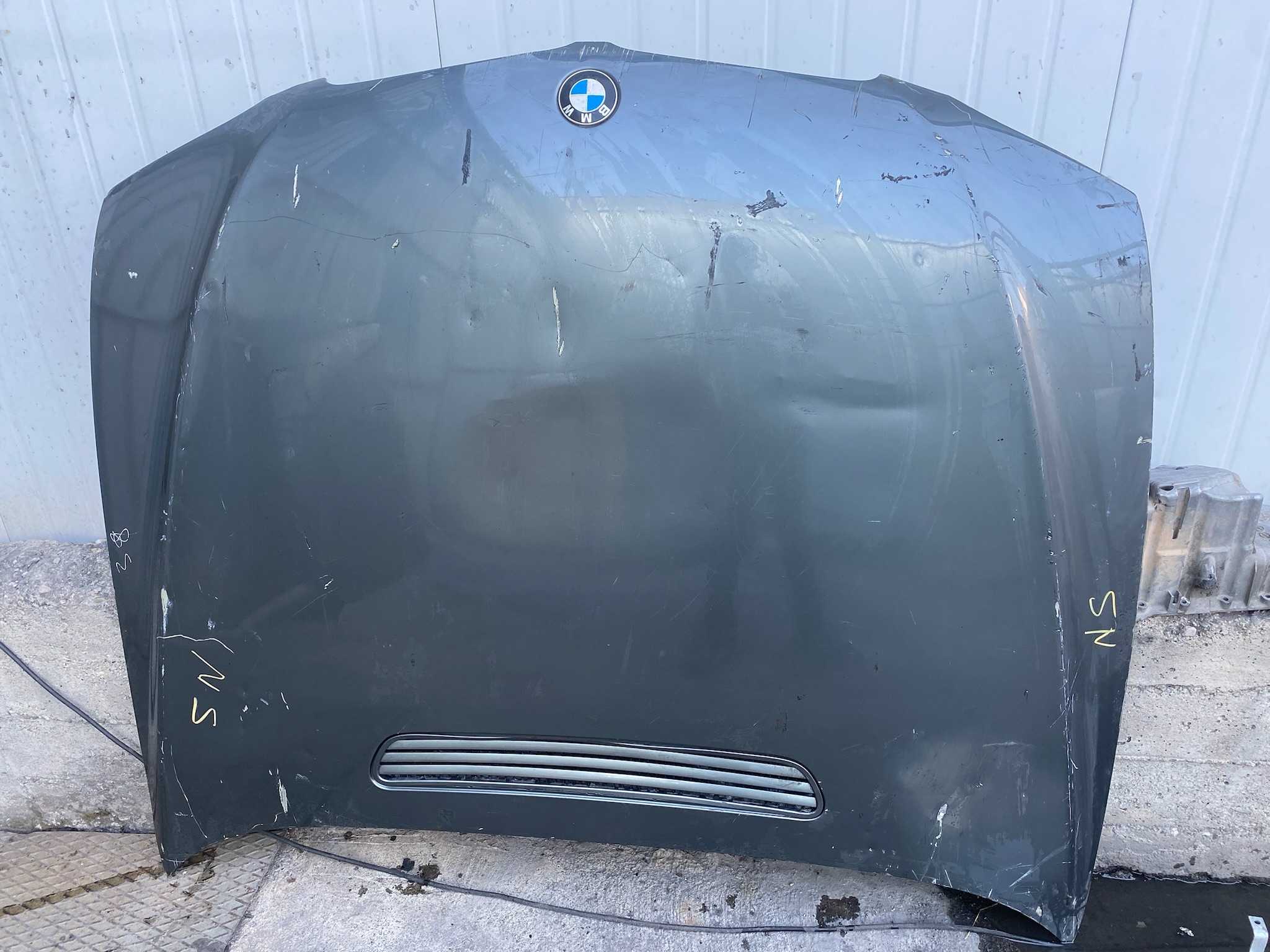 BMW E65 LCİ 2005-2008 MODEL MOTOR KAPUTU 41617200442 ORJİNAL ÇIKMA