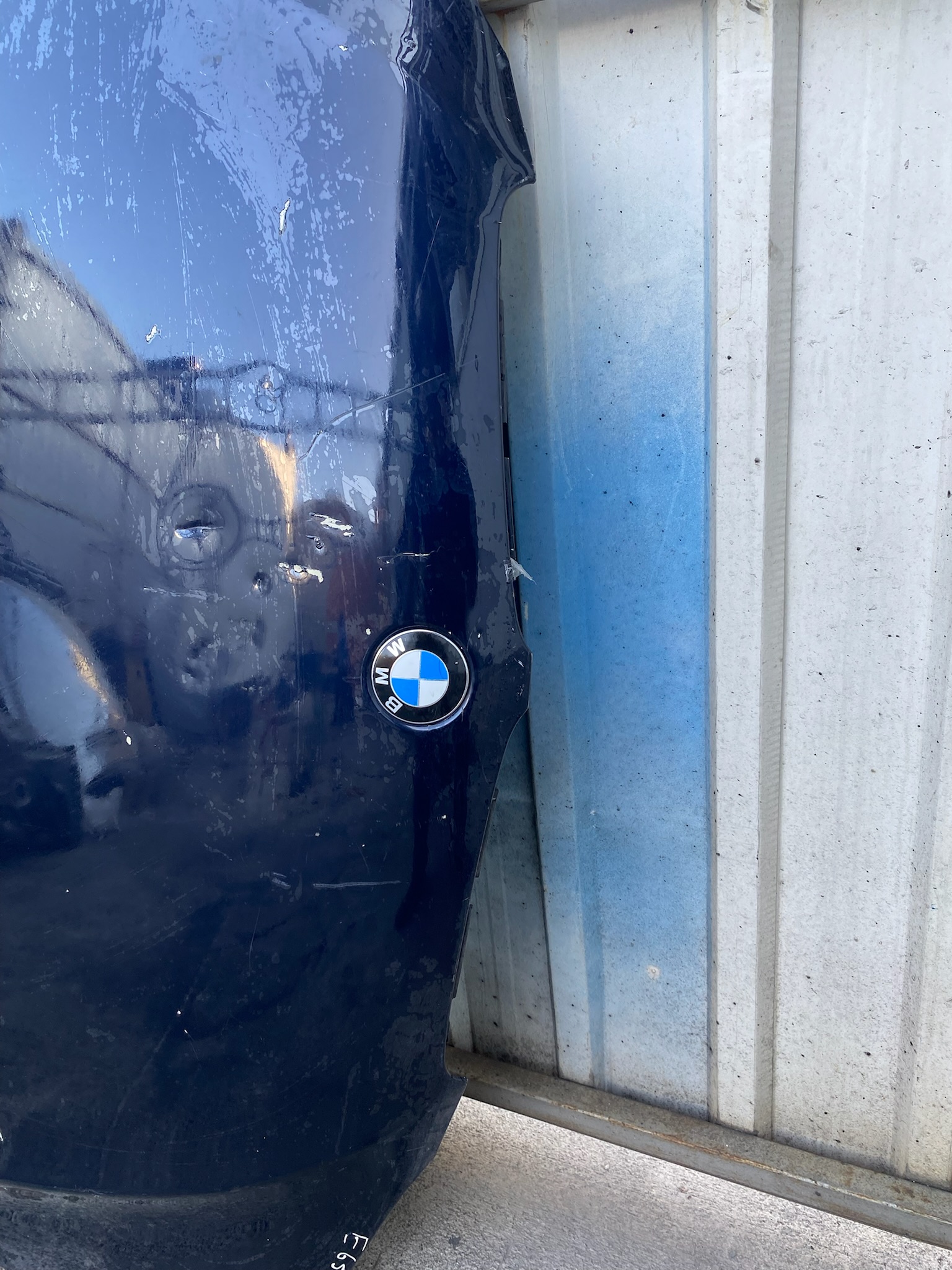 BMW E65 LCİ 2005-2008 MODEL SİYAH MOTOR KAPUTU 41617200442 ORJİNAL ÇIKMA