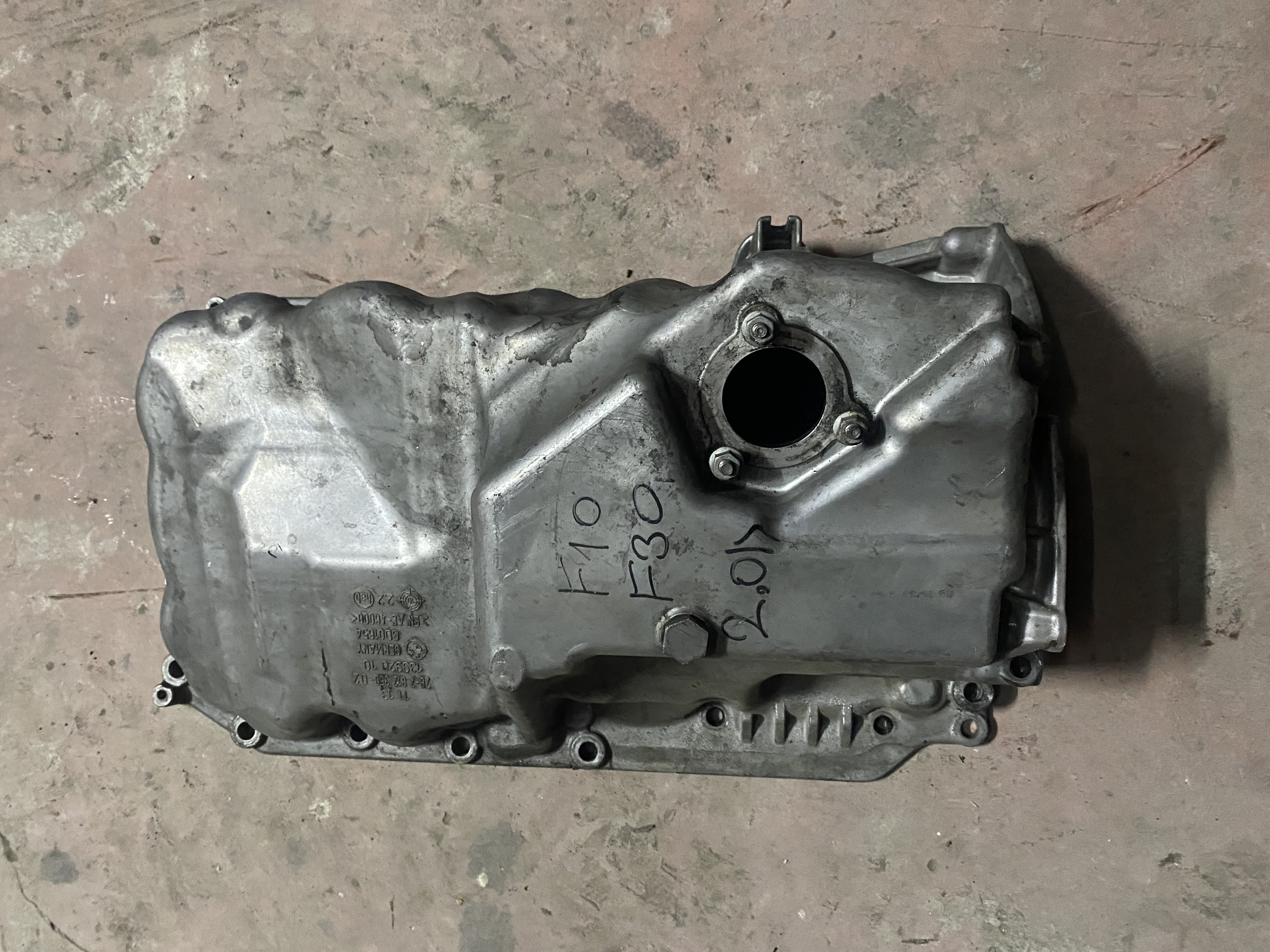 BMW F20 F30 F10 N47N MOTOR KARTERİ 7812360 ORJİNAL ÇIKMA